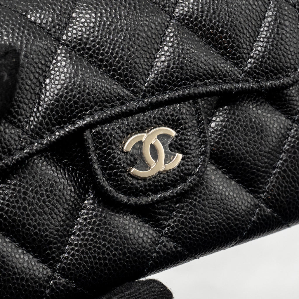 chanel-classic-flap-card-holder-caviar-black-lghw-microchip