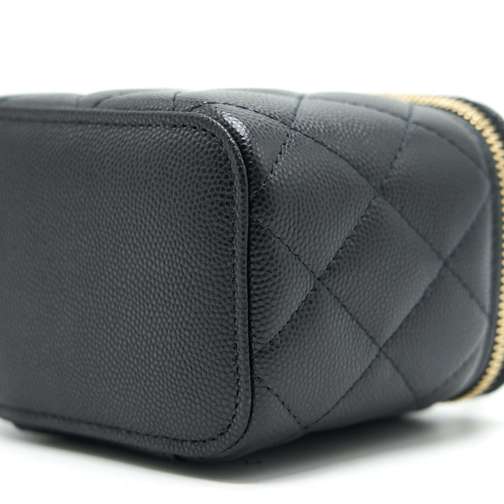 chanel-small-vanity-with-chain-caviar-black-lghw