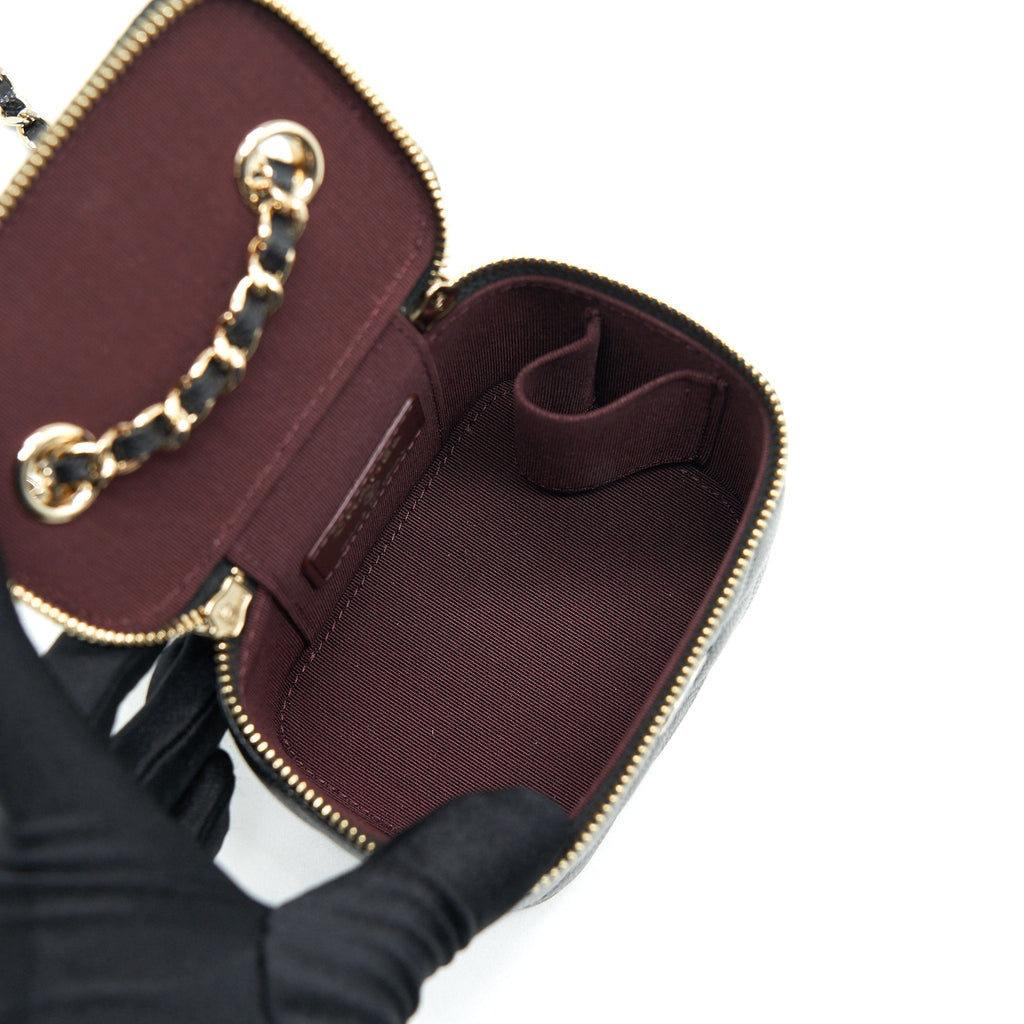chanel-small-vanity-with-chain-caviar-black-lghw