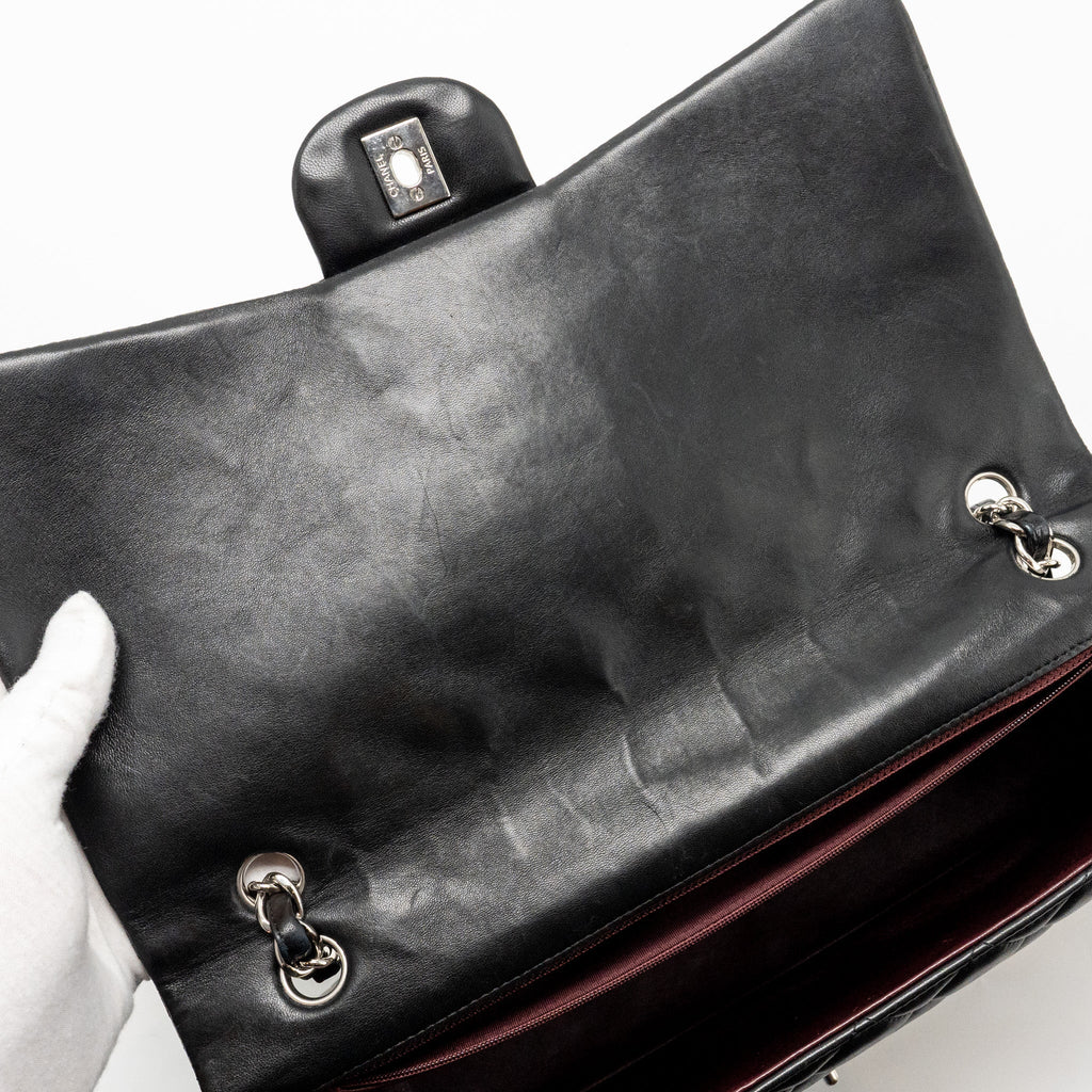 chanel-maxi-classic-single-flap-bag-lambskin-black-shw-copy