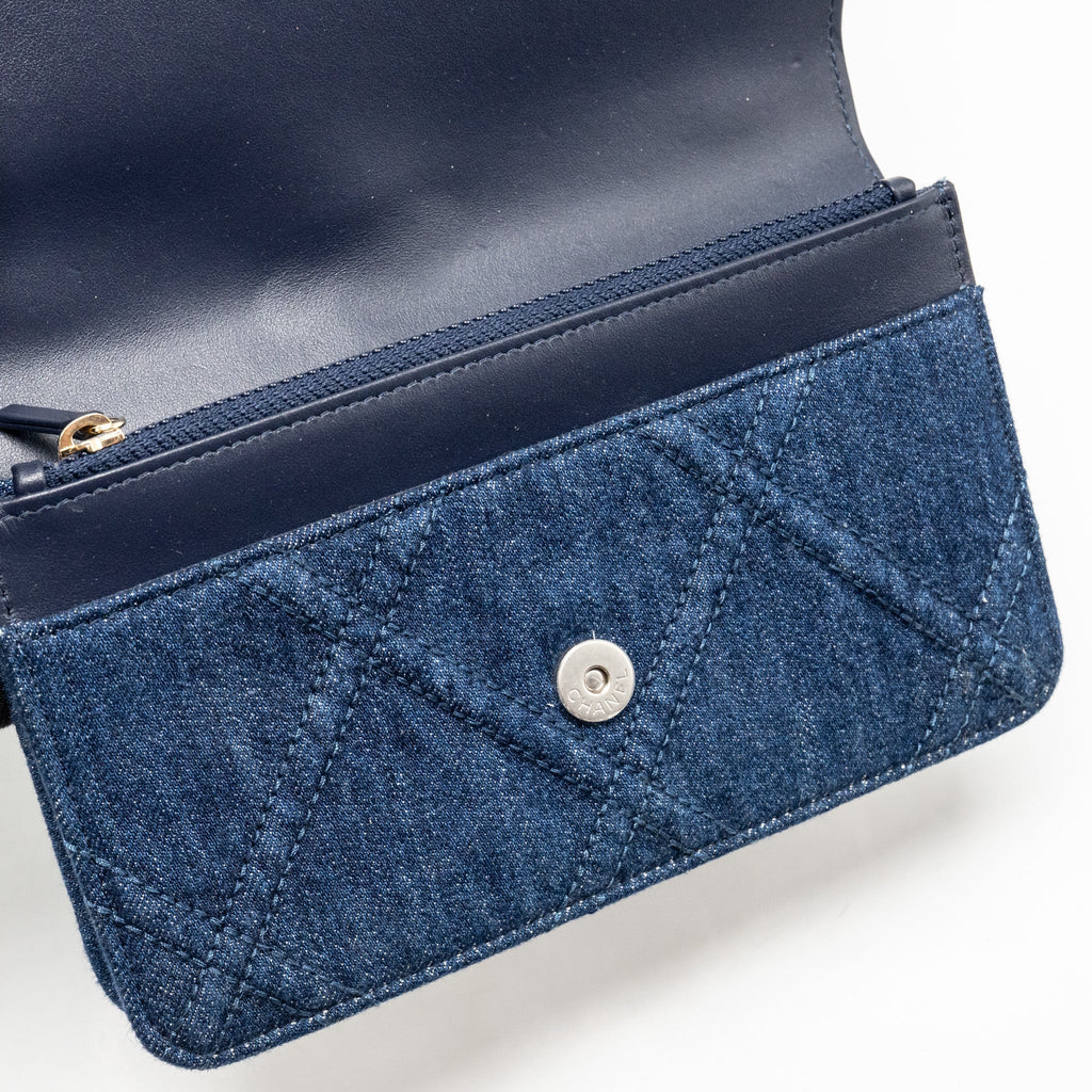 chanel-19-wallet-on-chain-denim-dark-blue-multicolor-hardware-microchip