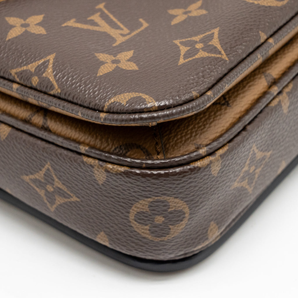 louis-vuitton-pochette-metis-monogram-reverse-canvas-ghw-11