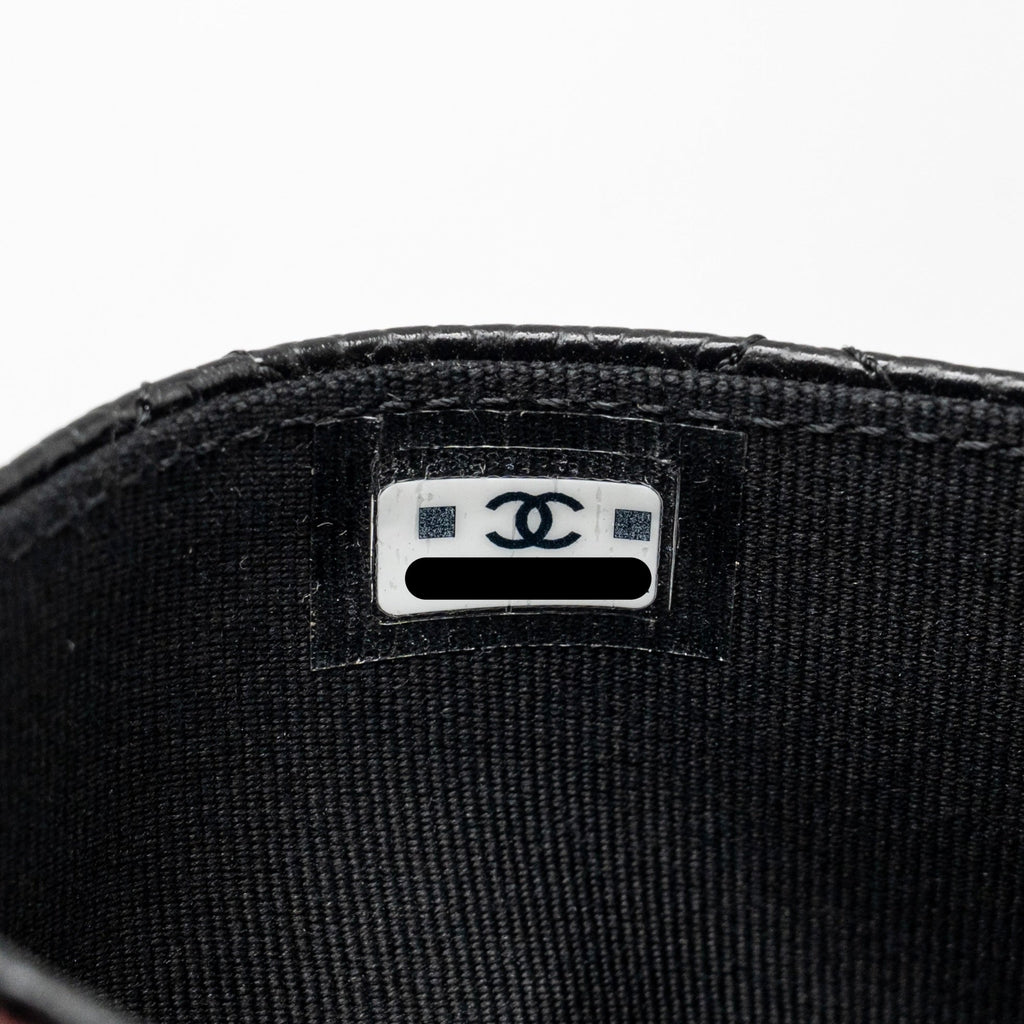 chanel-classic-flap-card-holder-caviar-black-ghw-microchip-15