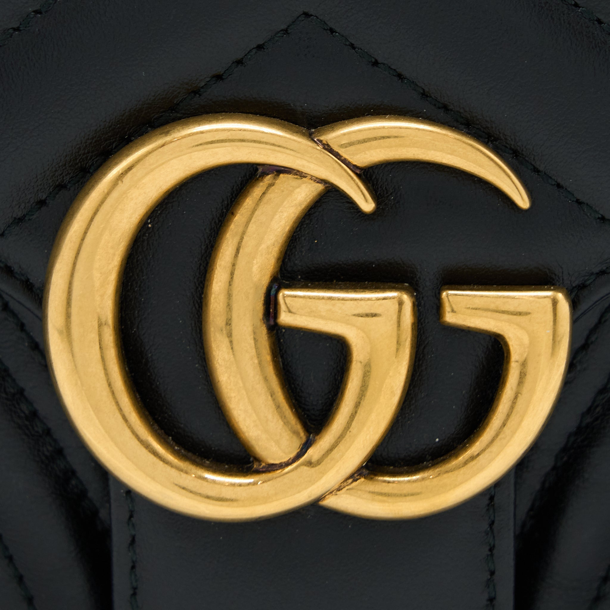 gucci-gg-marmont-small-matelasse-shoulder-bag-black-ghw-2