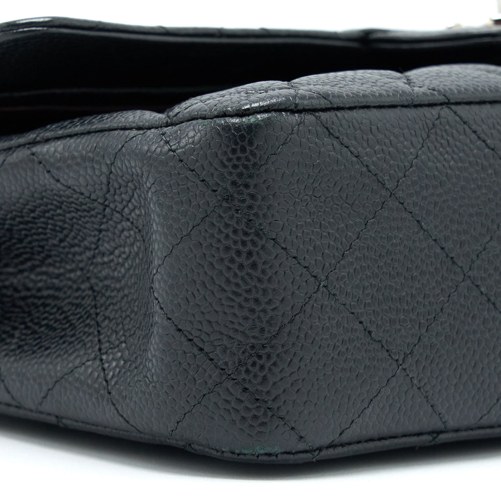 copy-of-chanel-medium-classic-flap-bag-caviar-black-shw
