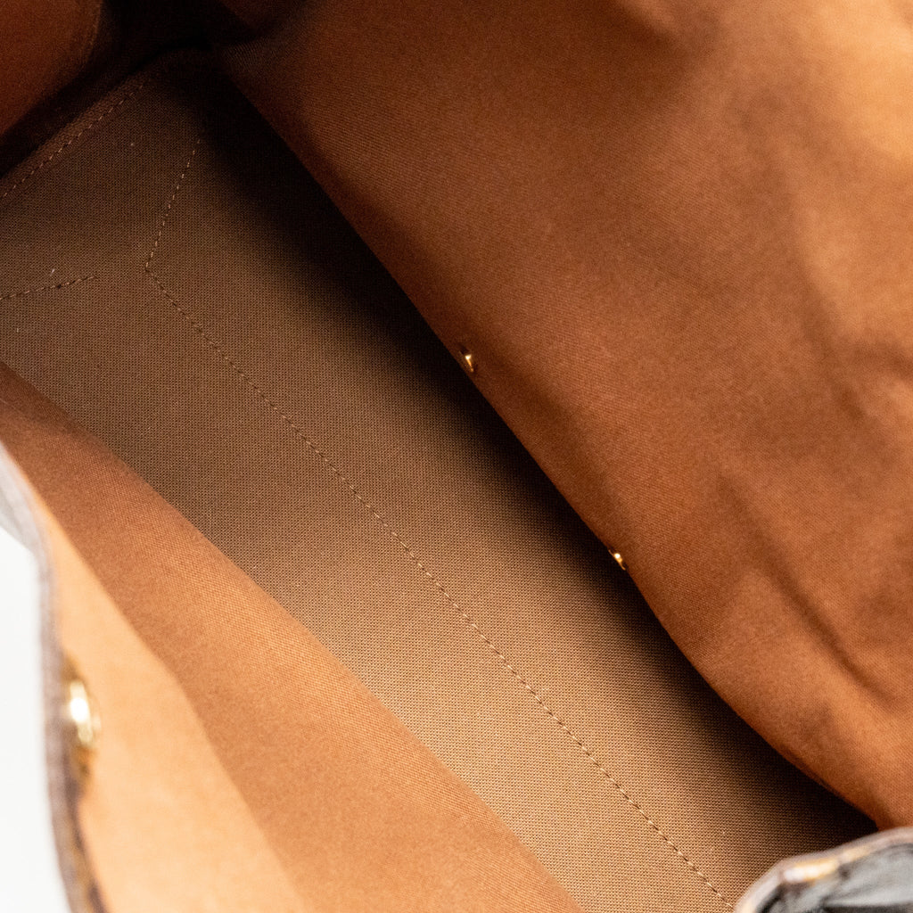 louis-vuitton-atlantis-gm-monogram-canvas-ghw