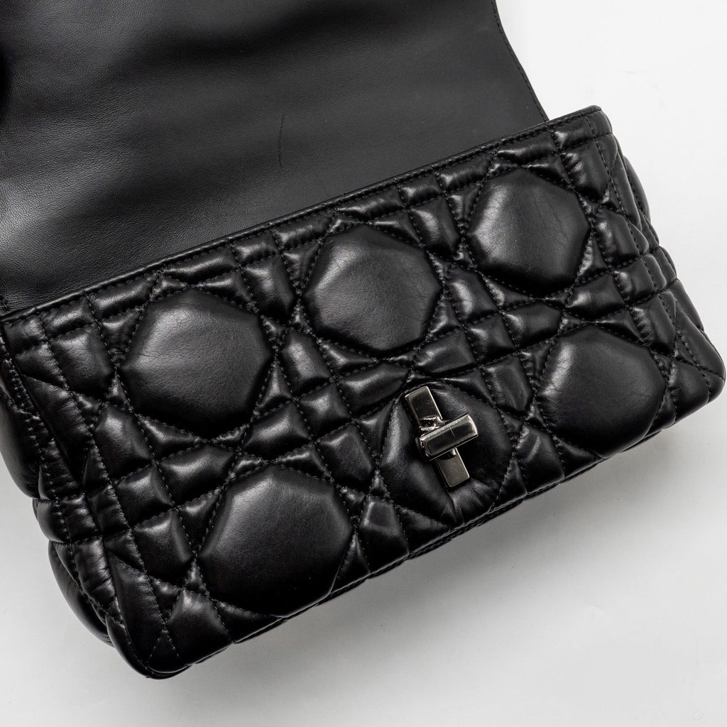 dior-medium-dior-caro-bag-calfskin-so-black-copy