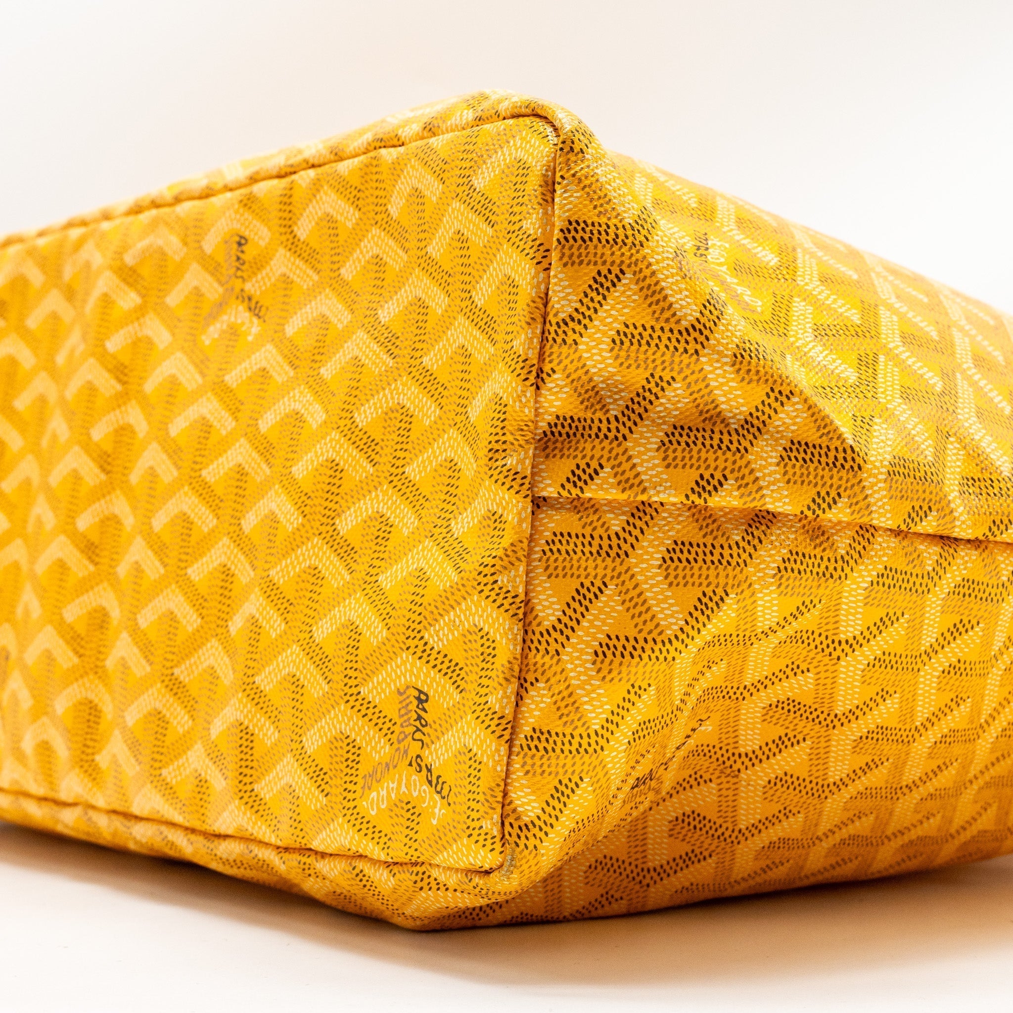 goyard-saint-louis-pm-tote-bag-goyardine-canvas-calfskin-yellow-shw