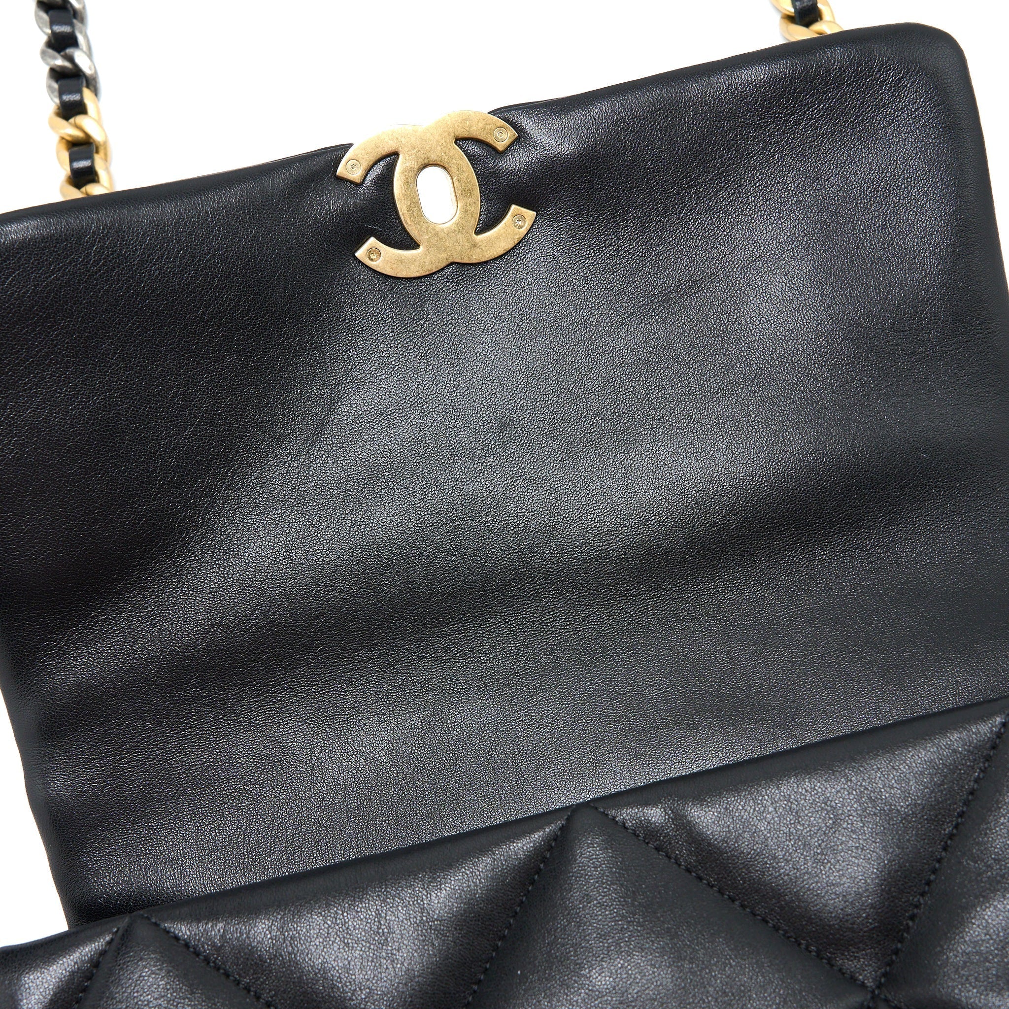 copy-of-chanel-medium-19-bag-lambskin-black-multicolour-hardware