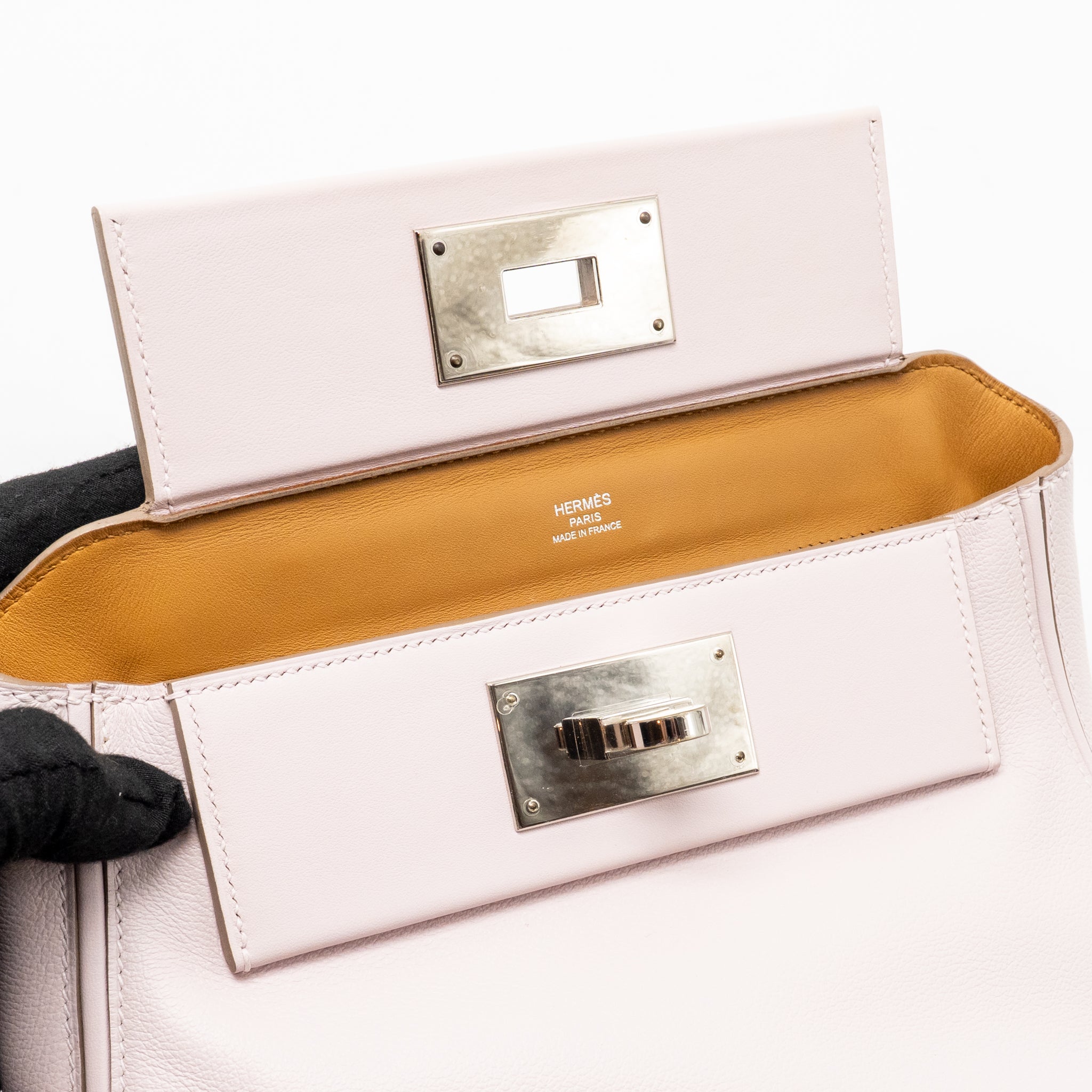 hermes-mini-24-24-2424-21-evercolor-swift-mauve-pale-sesame-shw-stamp-b