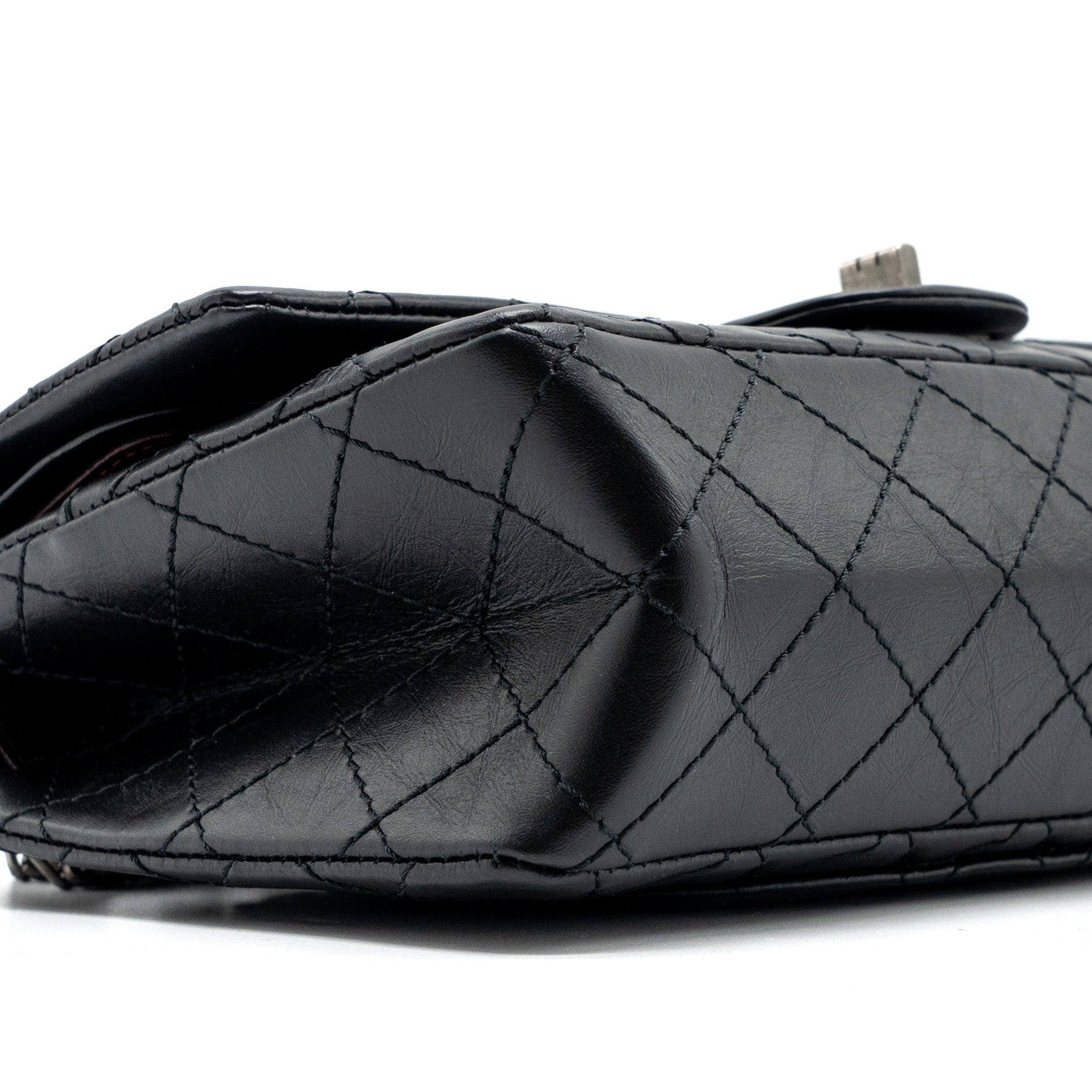 chanel-small-2-55-reissue-flap-bag-aged-calfskin-black-ruthenium-hardwaremicrochip