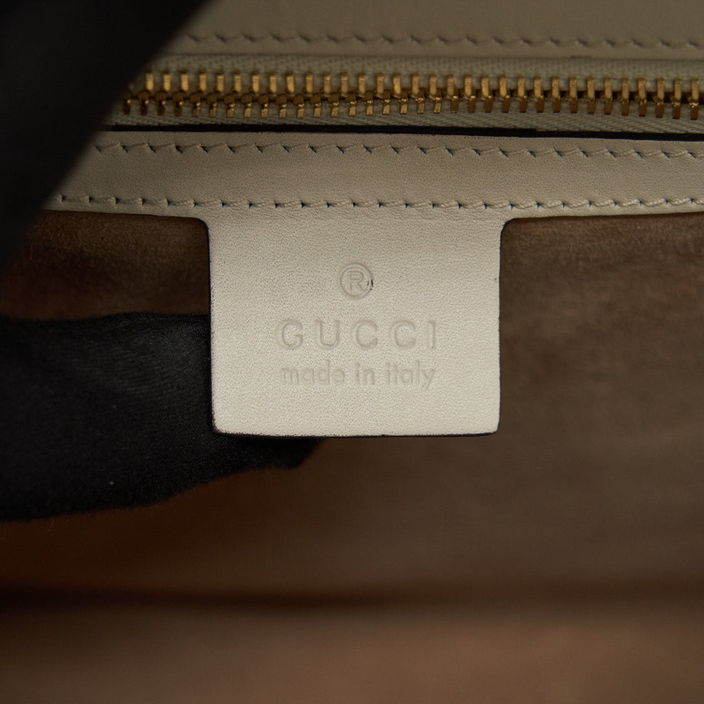 gucci-sylvie-top-handle-embroidered-medium-tote-bag-white