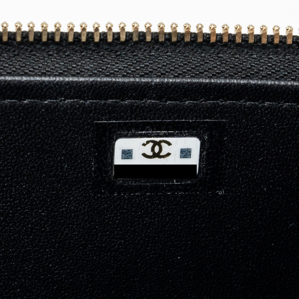 chanel-top-handle-long-vanity-with-chain-lambskin-black-lghwmicrochip