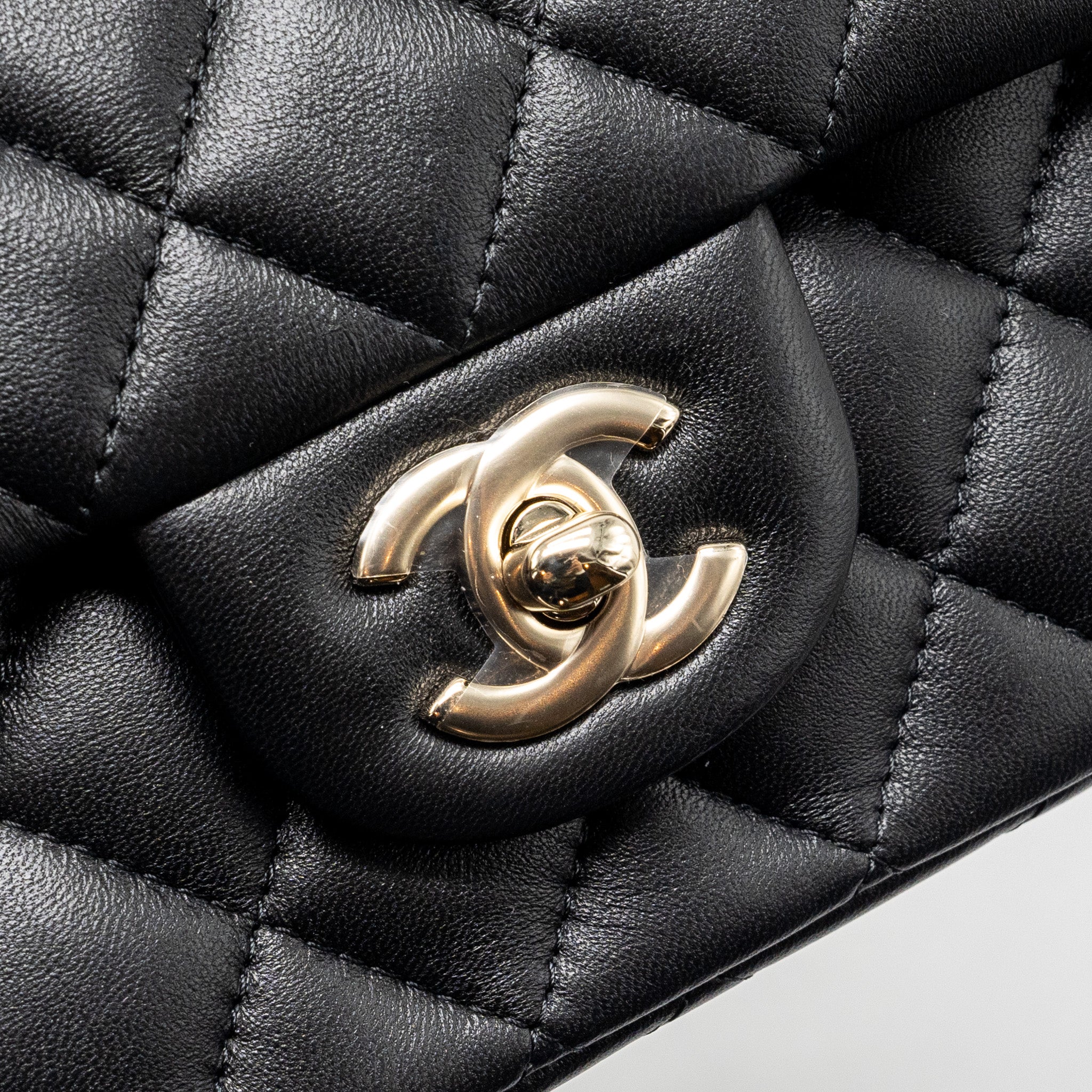 chanel-top-handle-mini-rectangular-flap-bag-lambskin-black-lghwmicrochip-2