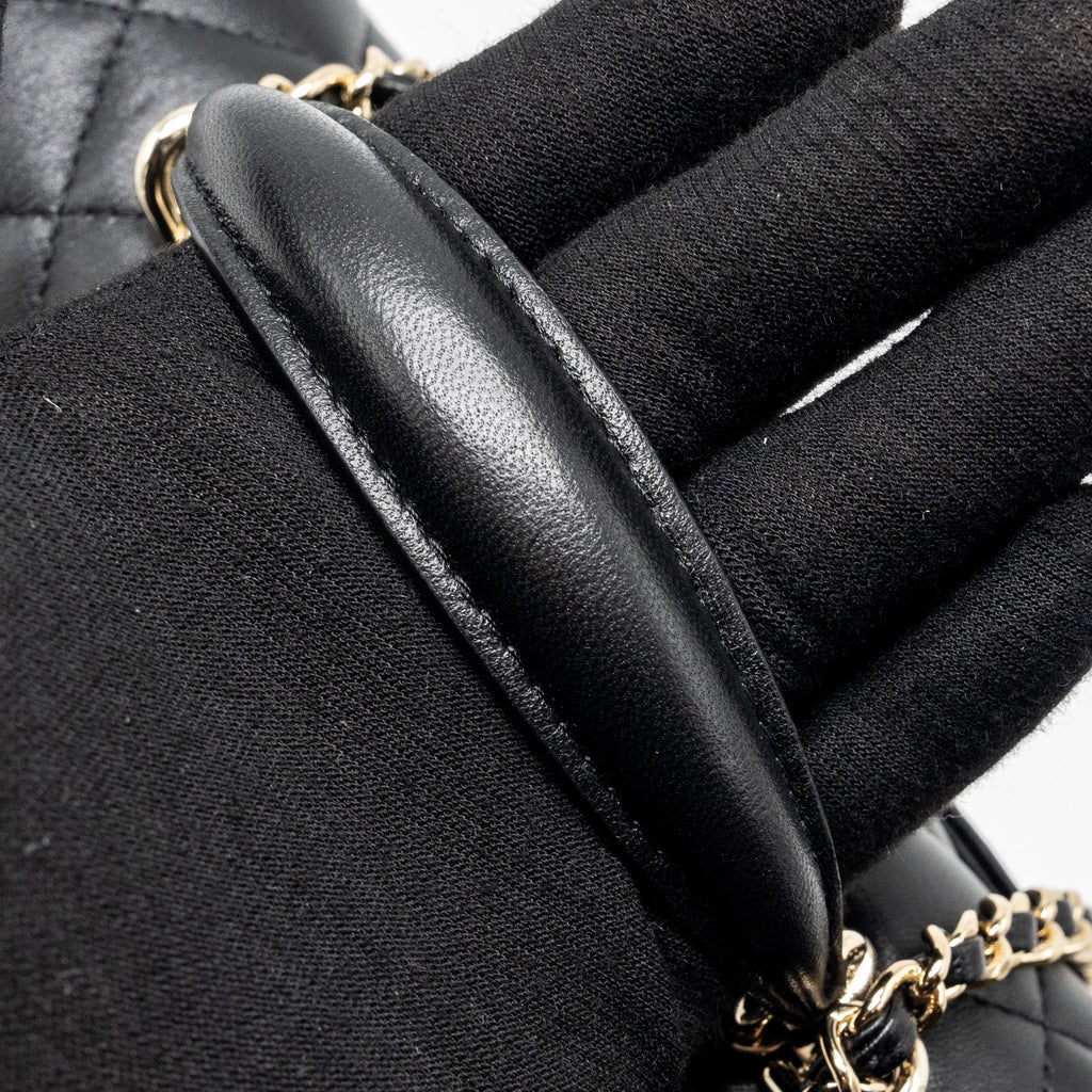 chanel-top-handle-mini-rectangular-flap-bag-lambskin-black-lghwmicrochip-2