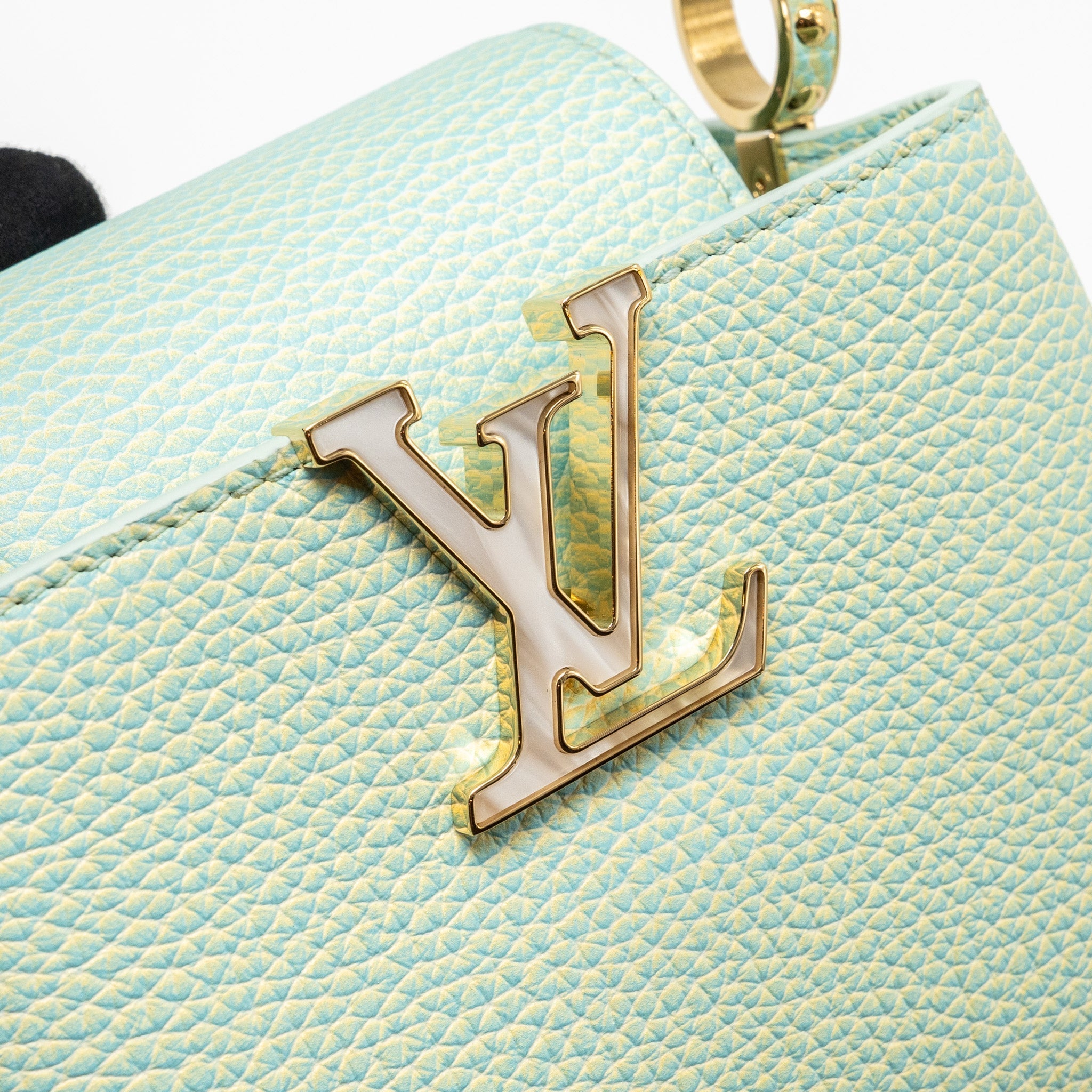 louis-vuitton-mini-capucines-calfskin-iridescent-green-lghw