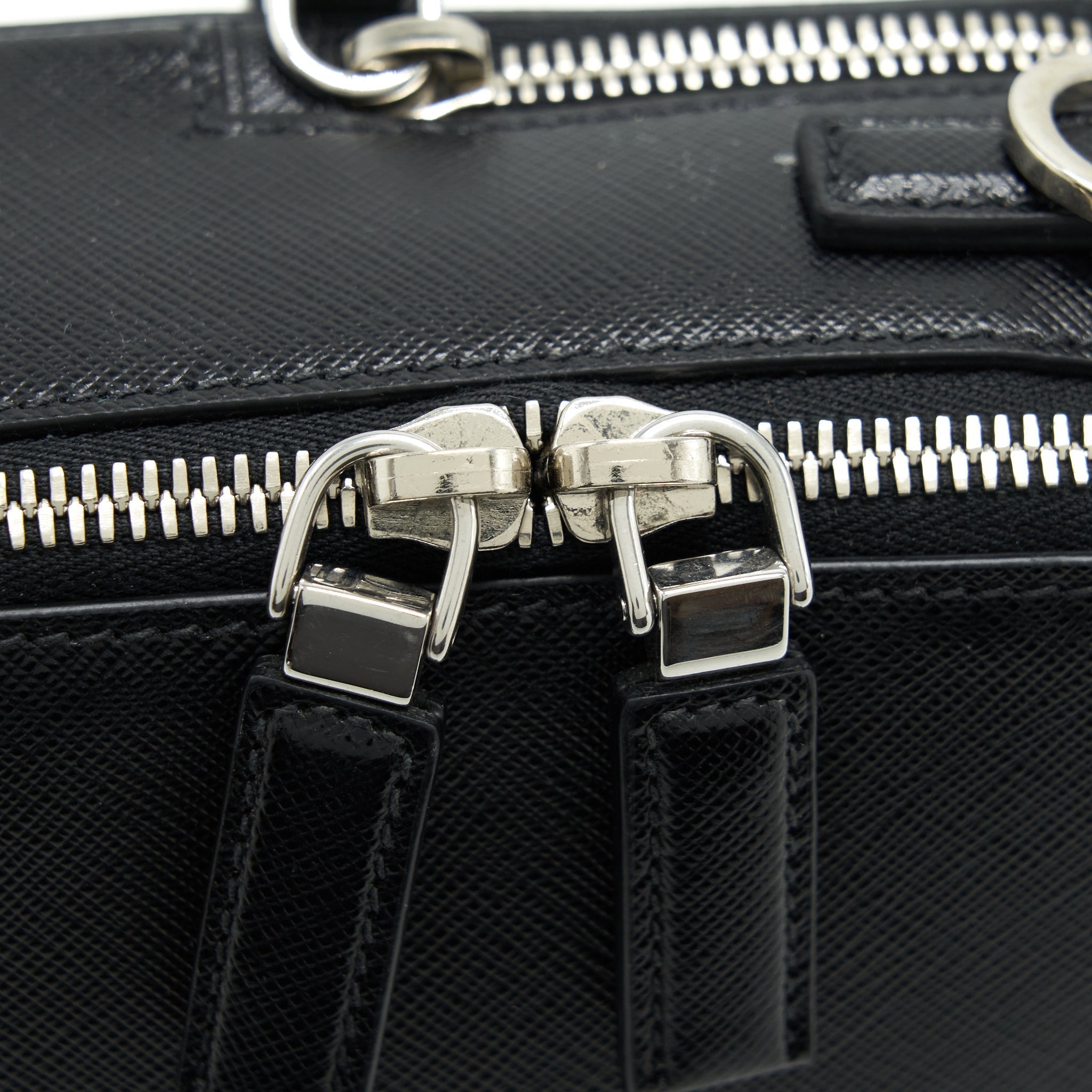 prada-saffiano-black