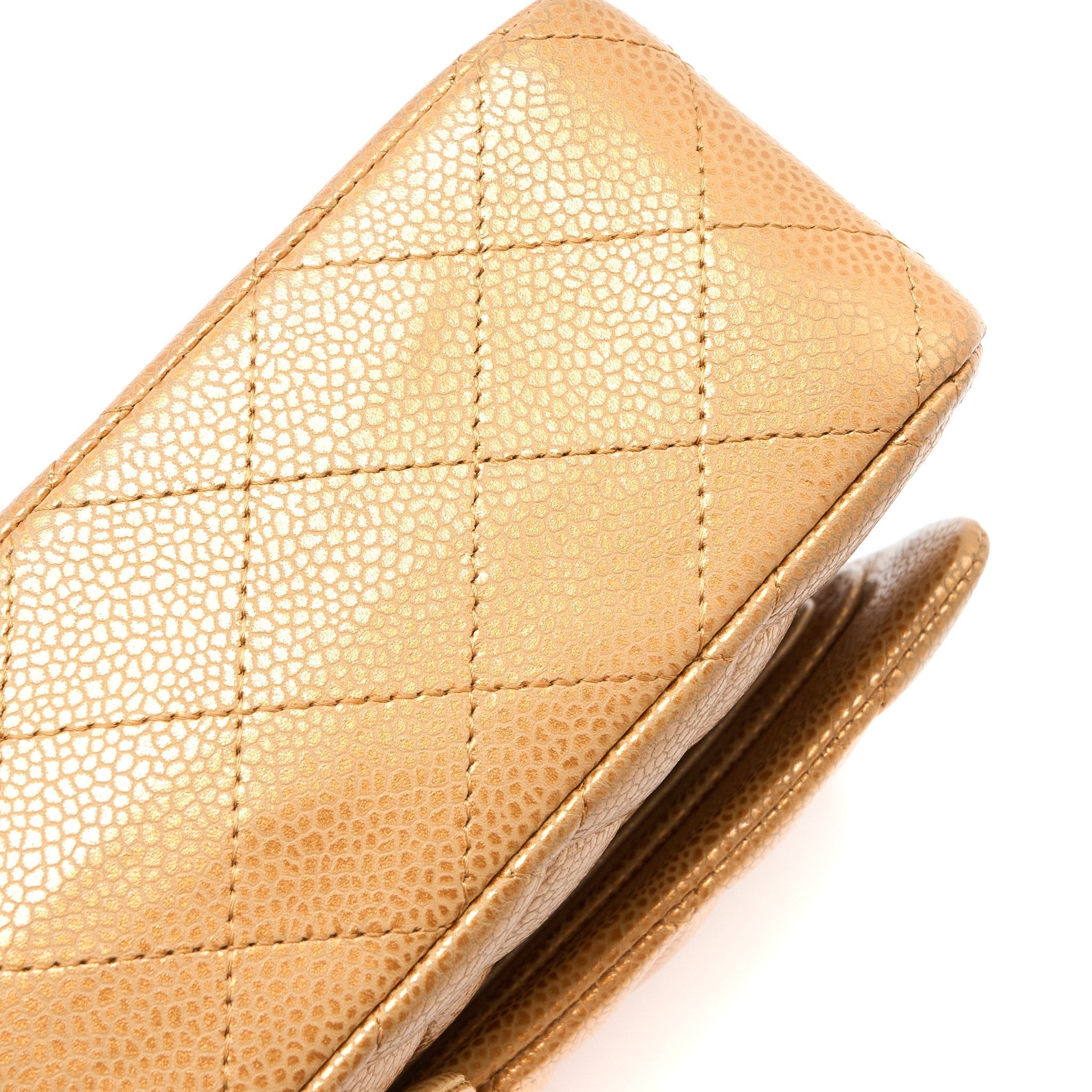 copy-of-chanel-medium-classic-double-flap-bag-caviar-metallic-iridescent-shw