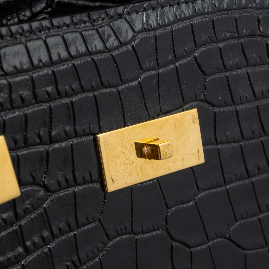 saint-laurent-manhattan-shoulder-bag-croco-embossed-calfskin-leather-black-ghw