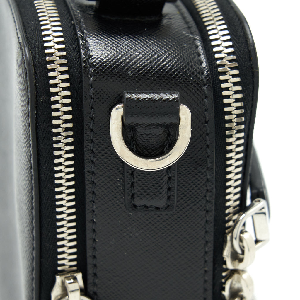 prada-saffiano-black