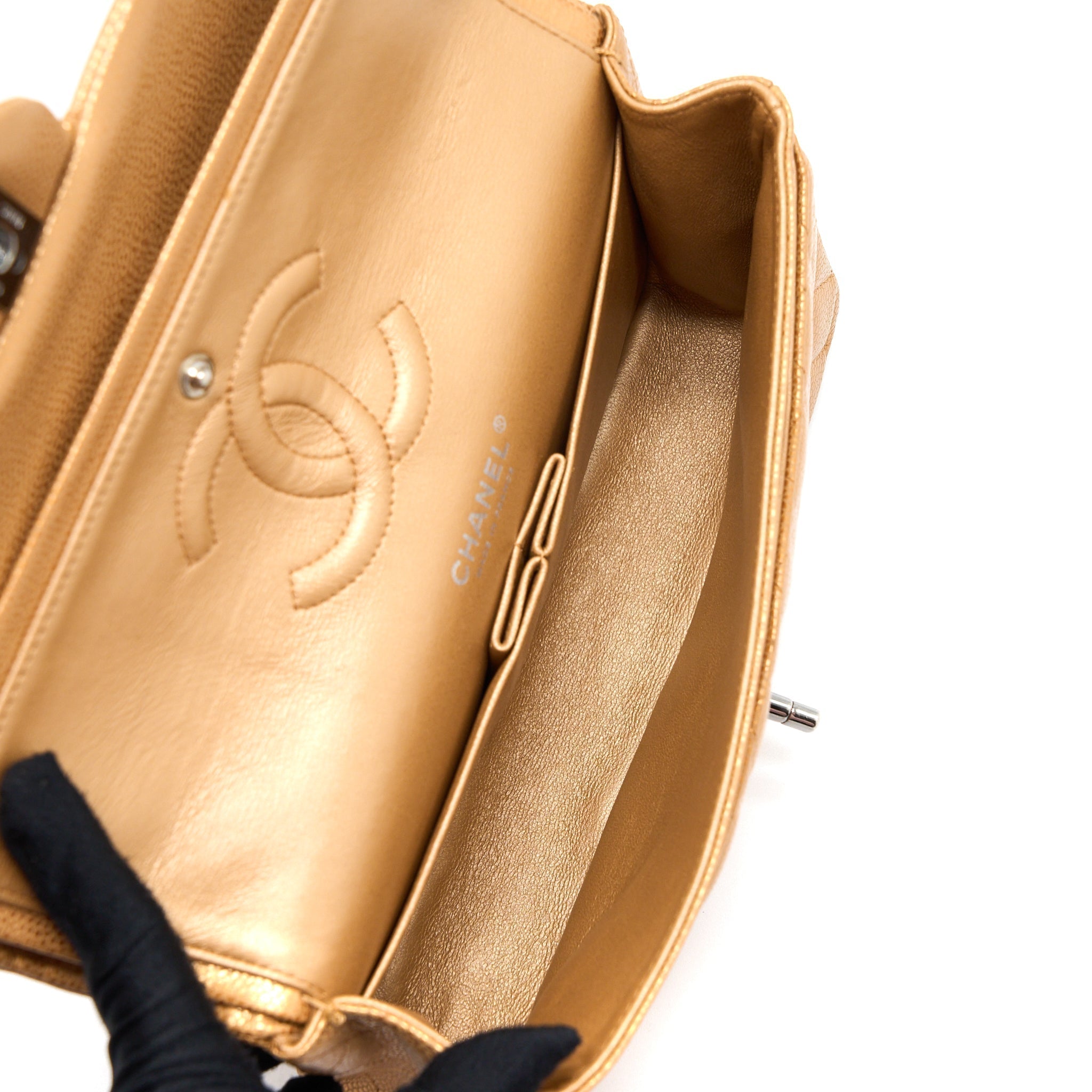 copy-of-chanel-medium-classic-double-flap-bag-caviar-metallic-iridescent-shw