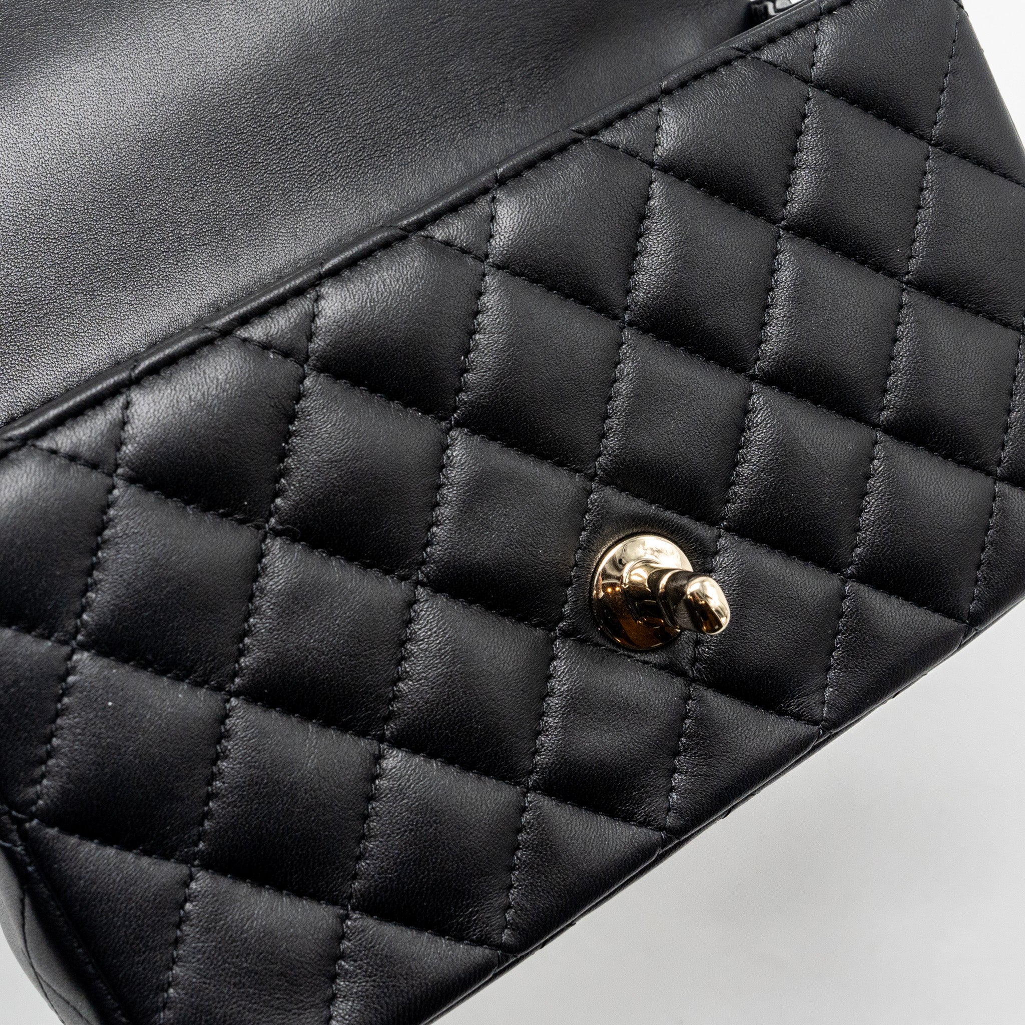 chanel-top-handle-mini-rectangular-flap-bag-lambskin-black-lghwmicrochip-2