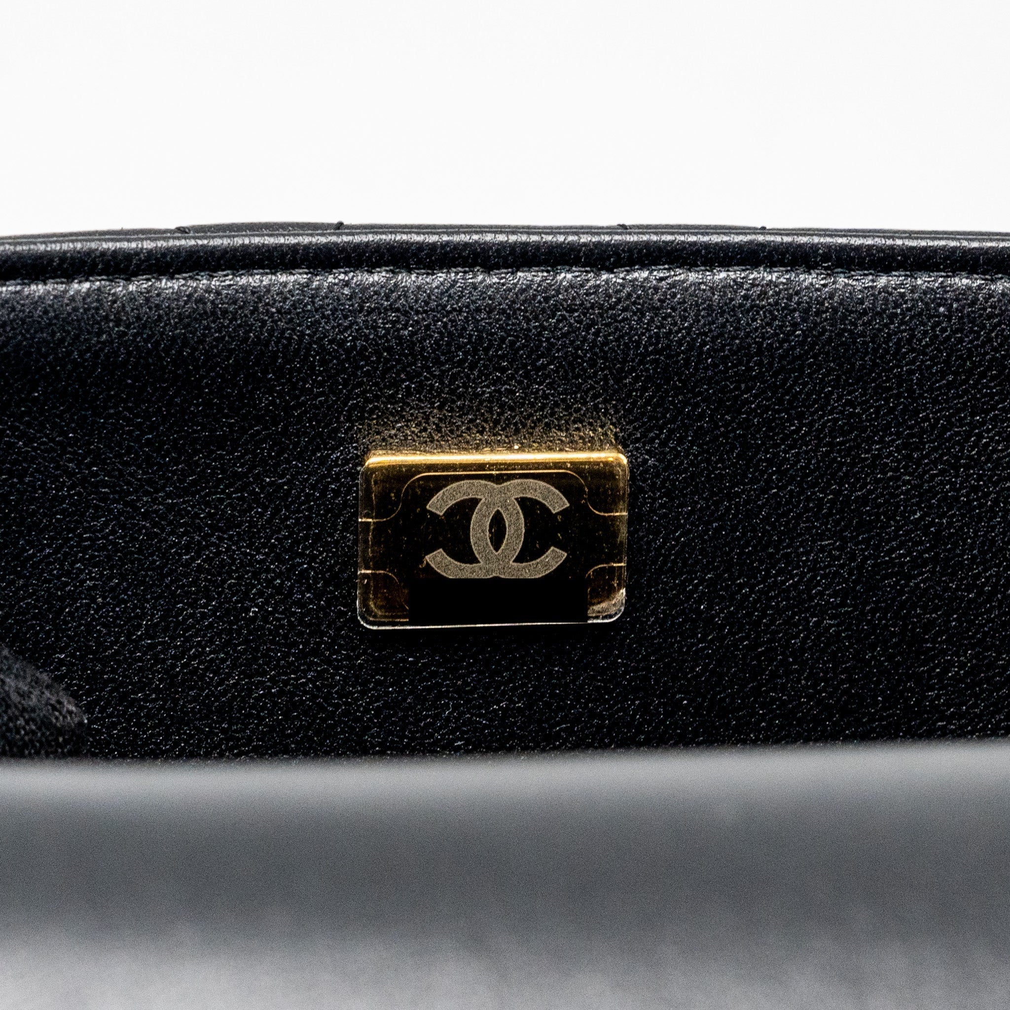 chanel-top-handle-mini-rectangular-flap-bag-lambskin-black-lghwmicrochip-2