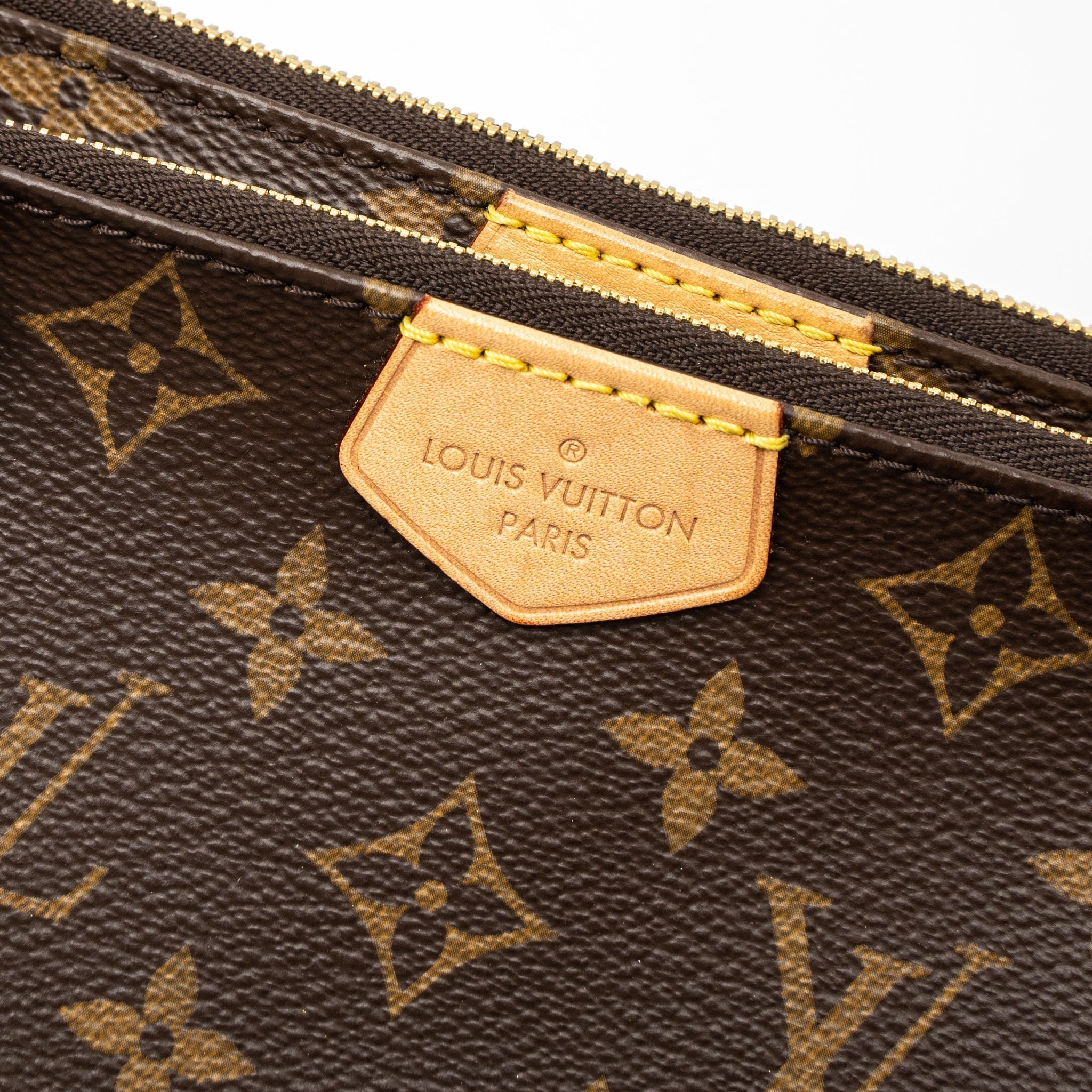 louis-vuitton-multi-pochette-accessories-monogram-canvas-khaki-strap-ghw