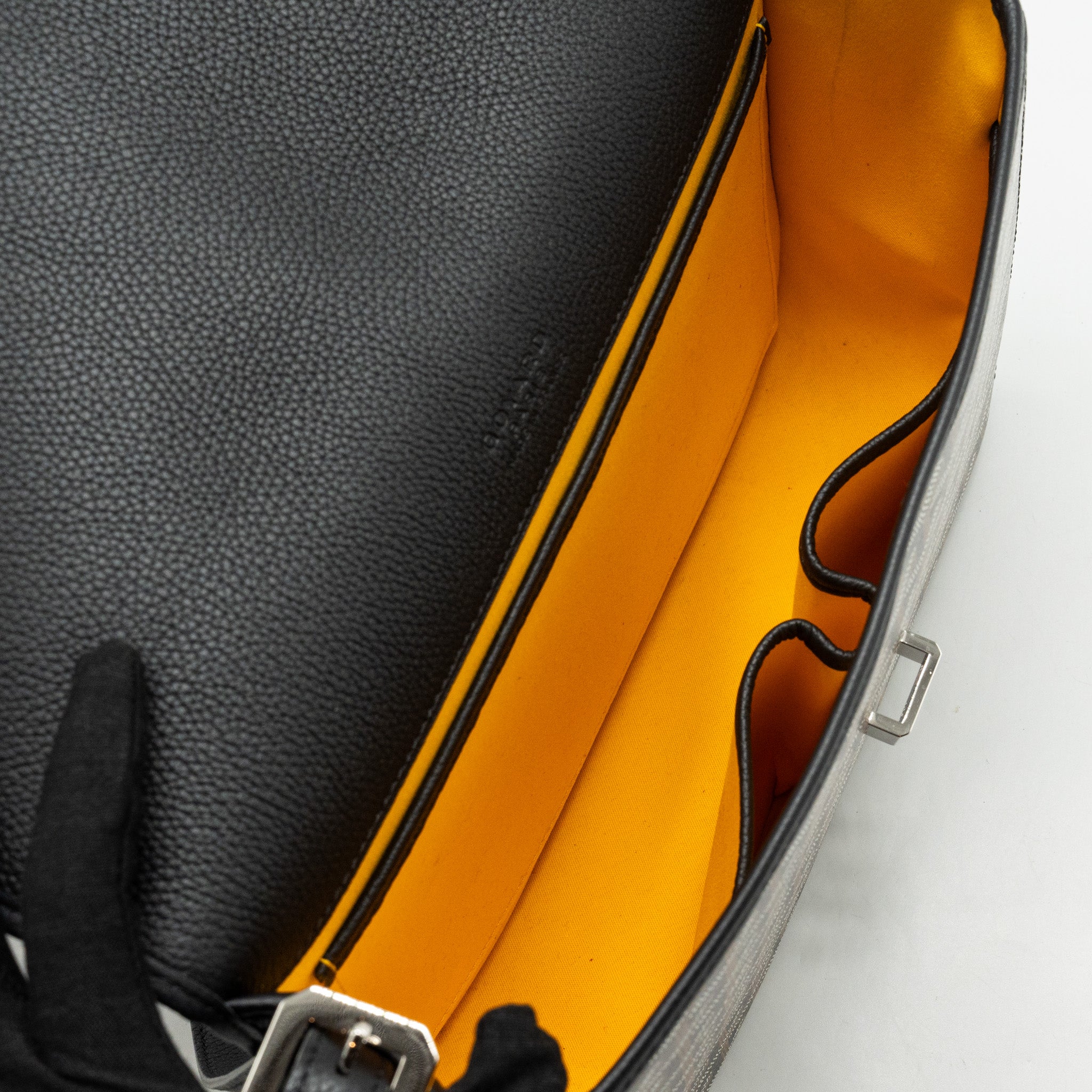 goyard-belvedere-mm-messenger-bag-goyardine-canvas-calfskin-black-shw