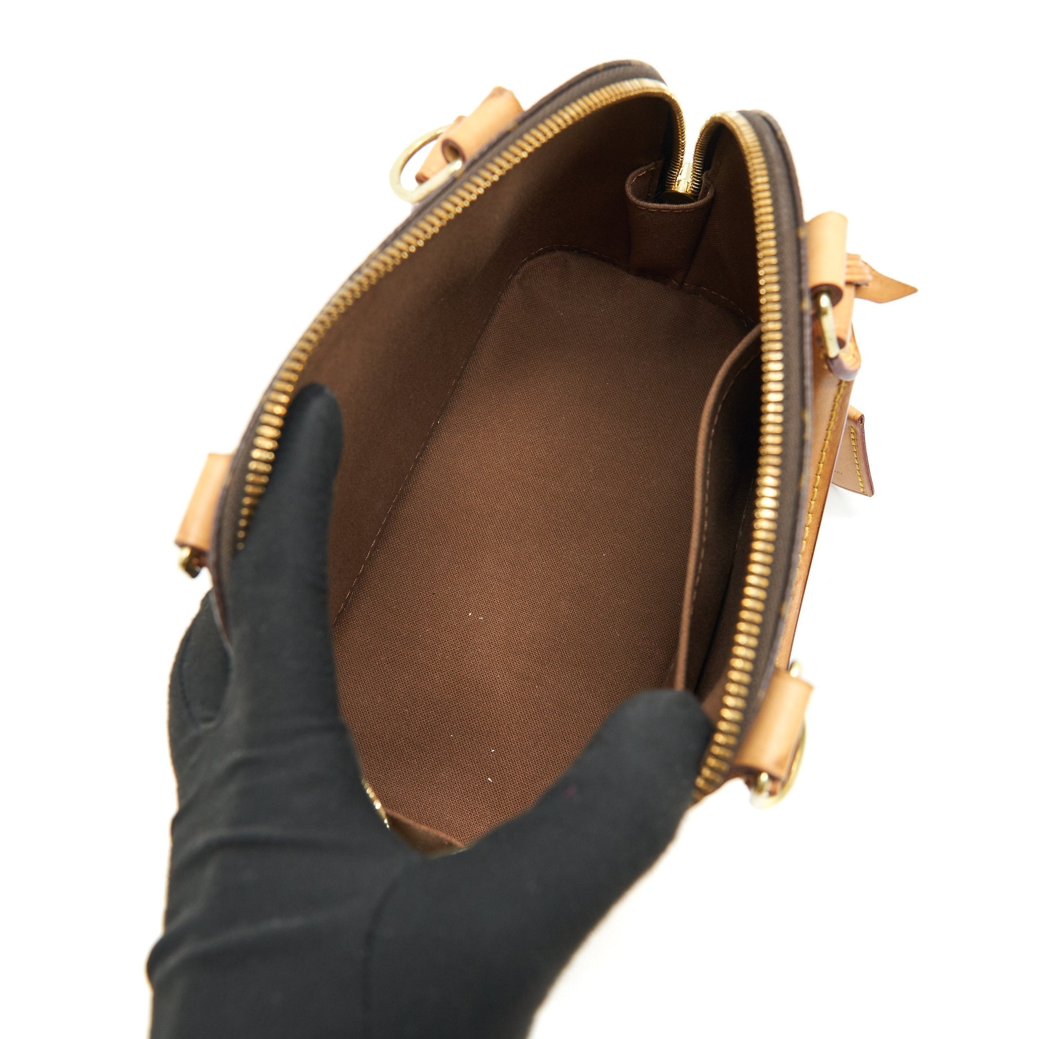 louis-vuitton-monogram-canvas-alma-bb