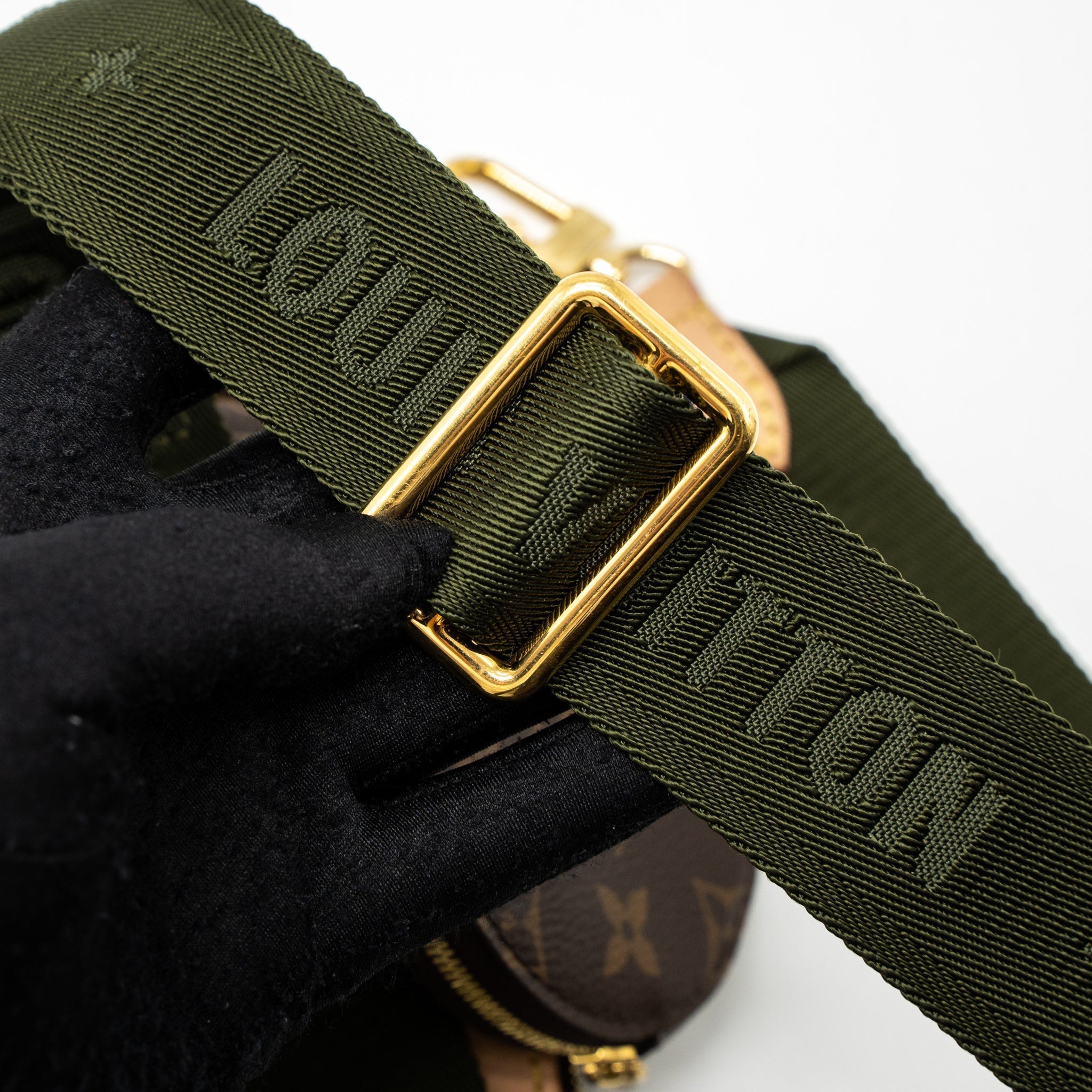 louis-vuitton-multi-pochette-accessories-monogram-canvas-khaki-strap-ghw