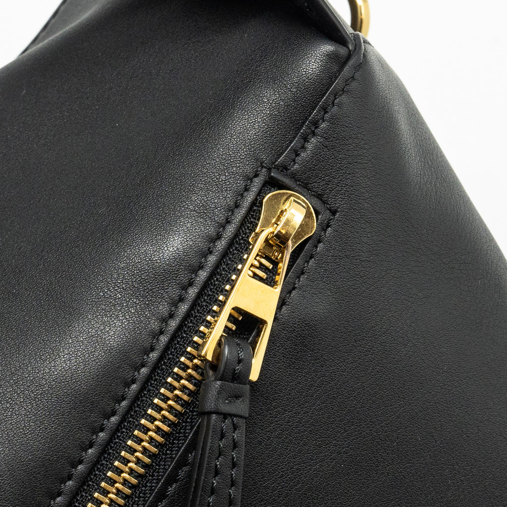 loewe-puzzle-hobo-bag-calfskin-black-ghw