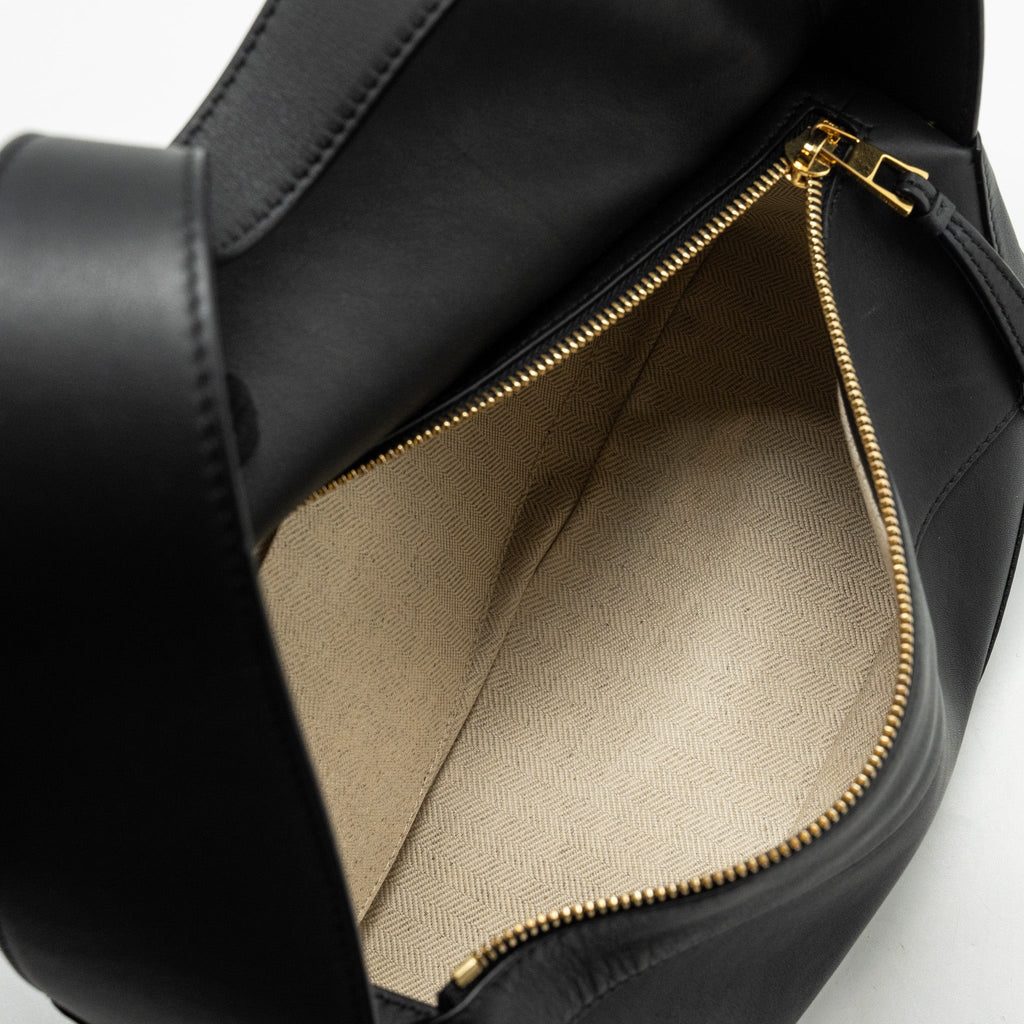 loewe-puzzle-hobo-bag-calfskin-black-ghw