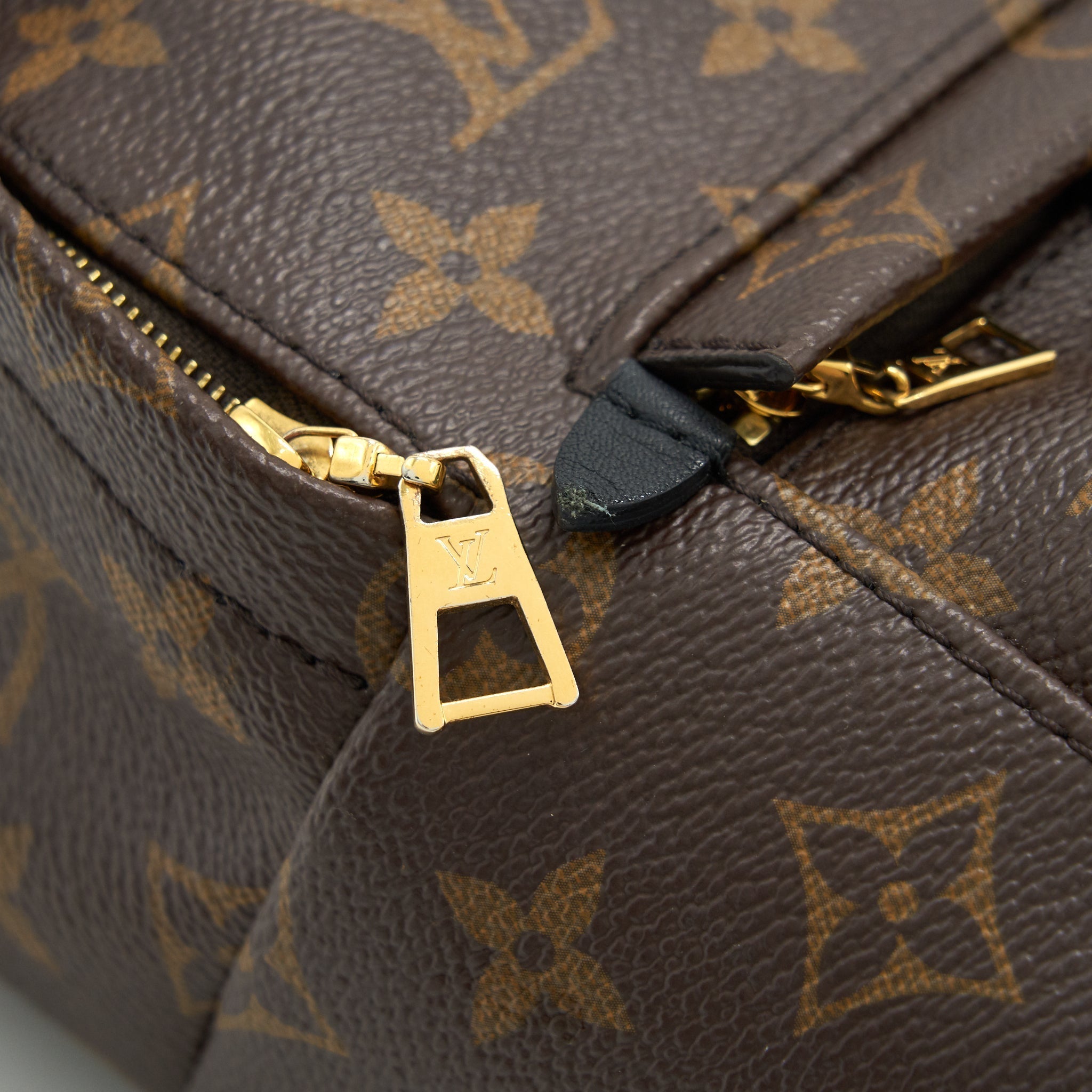 louis-vuitton-mini-palm-springs-bag-monogram-canvas