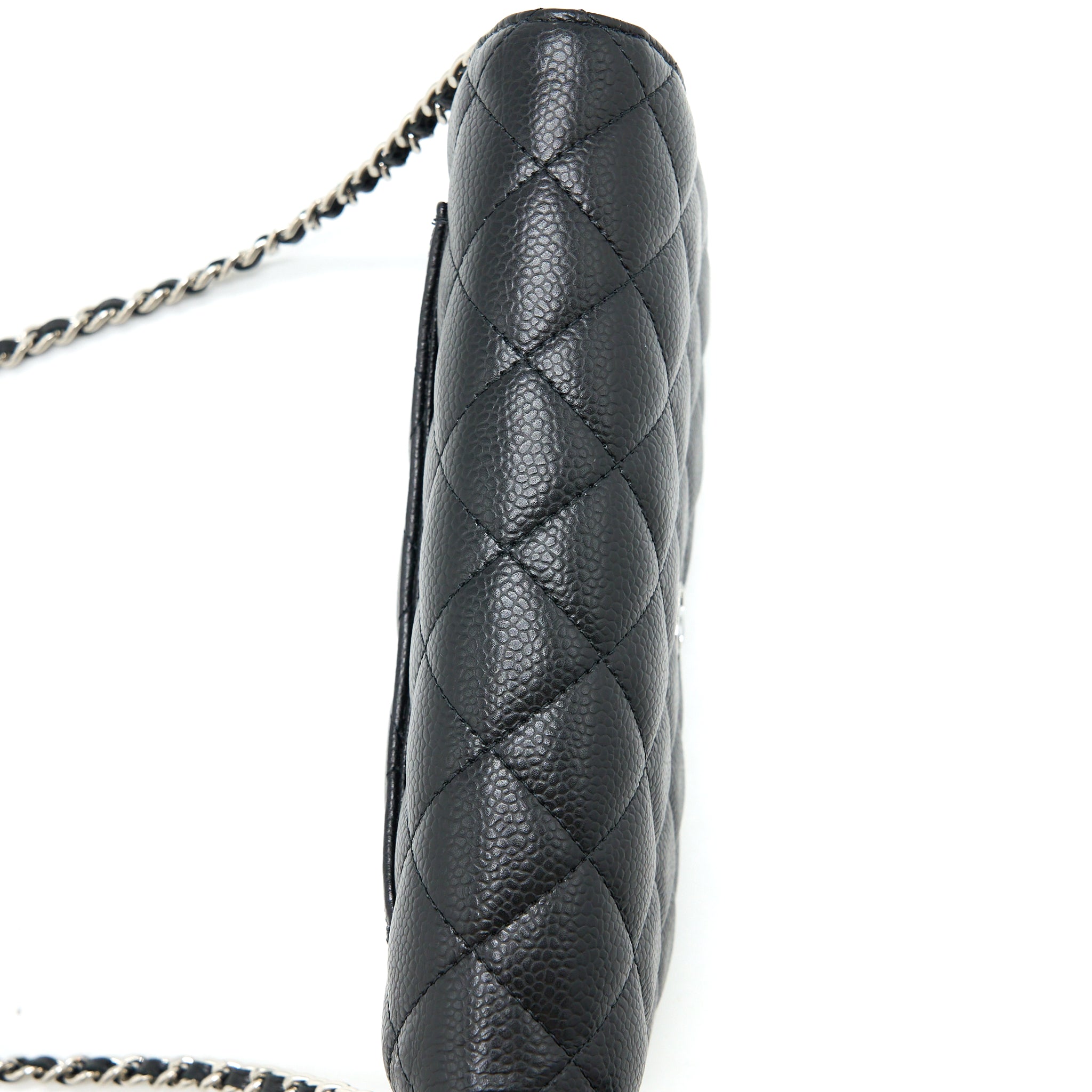 chanel-classic-wallet-on-chain-caviar-black-shw-microchip-5