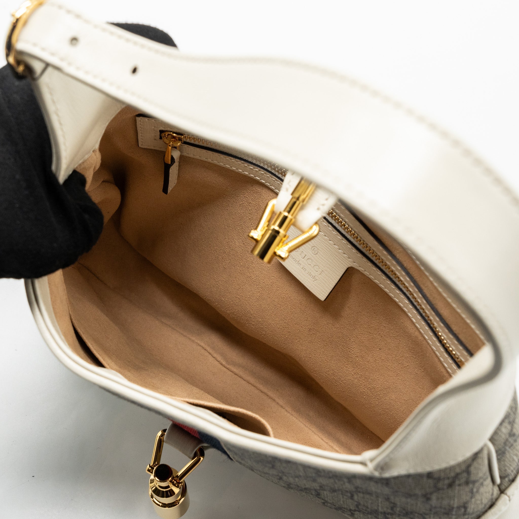 gucci-jackie-1961-small-shoulder-bag-gg-supreme-canvas-calfskin-mulcicolor-white-ghw