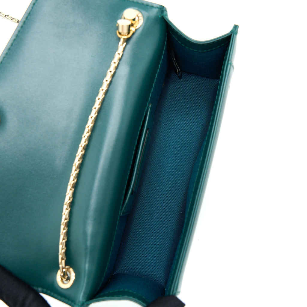 bvlgari-serpenti-forever-chain-bag-calfskin-green-lghw