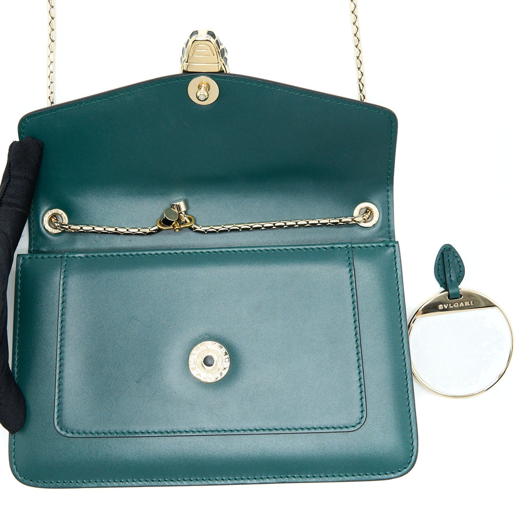 bvlgari-serpenti-forever-chain-bag-calfskin-green-lghw