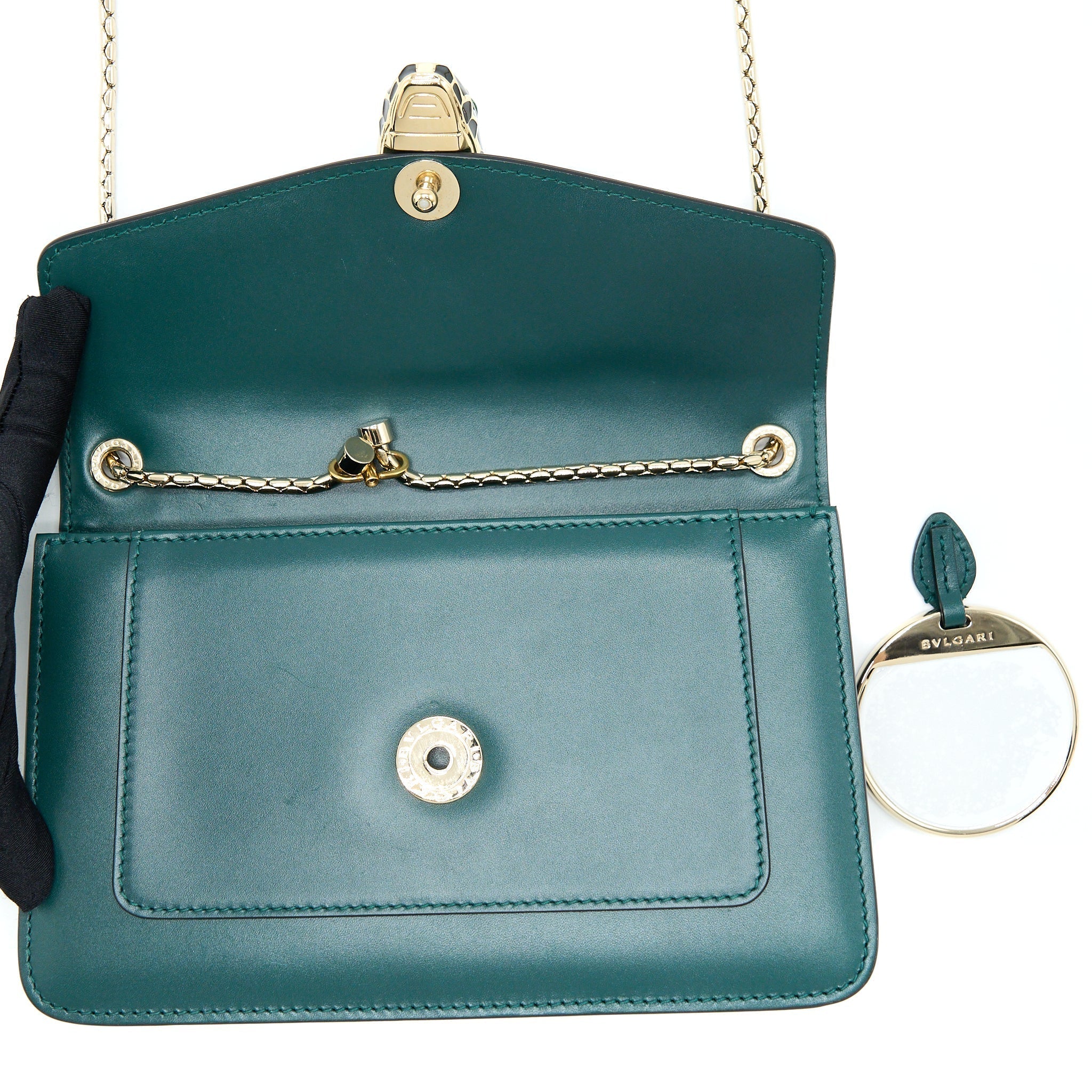 bvlgari-serpenti-forever-chain-bag-calfskin-green-lghw