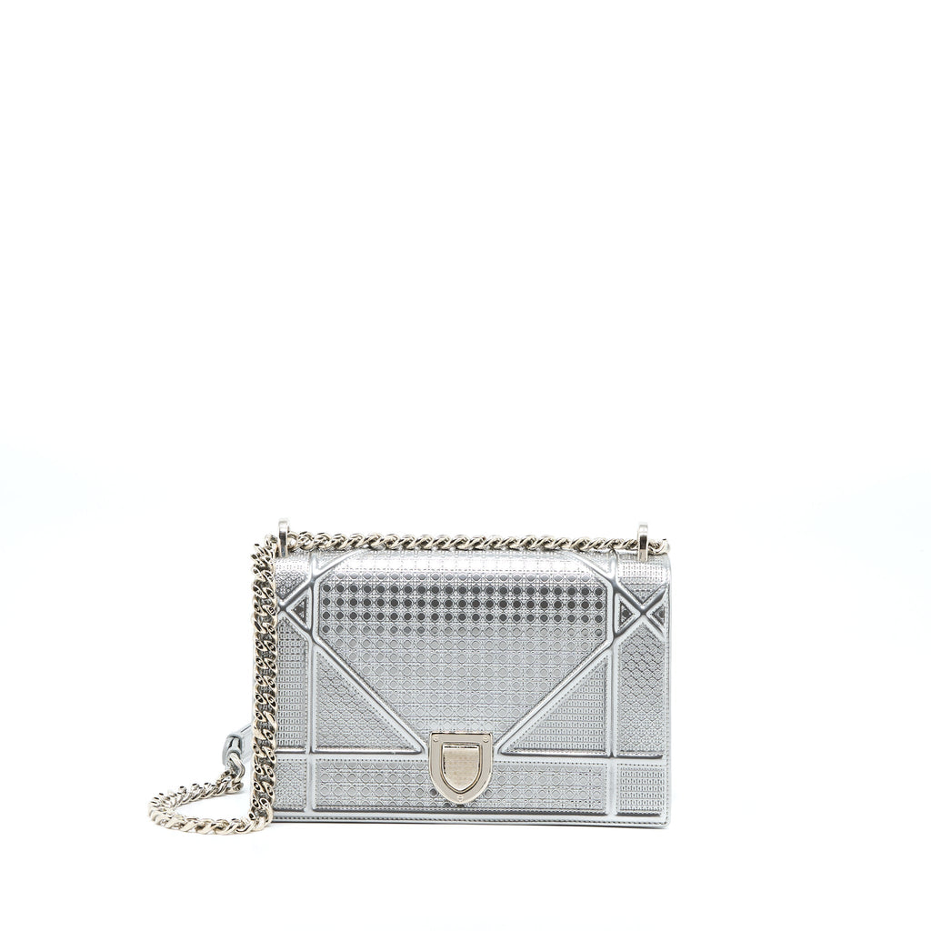 dior-medium-diorma-bag-in-metallic-silver-shw