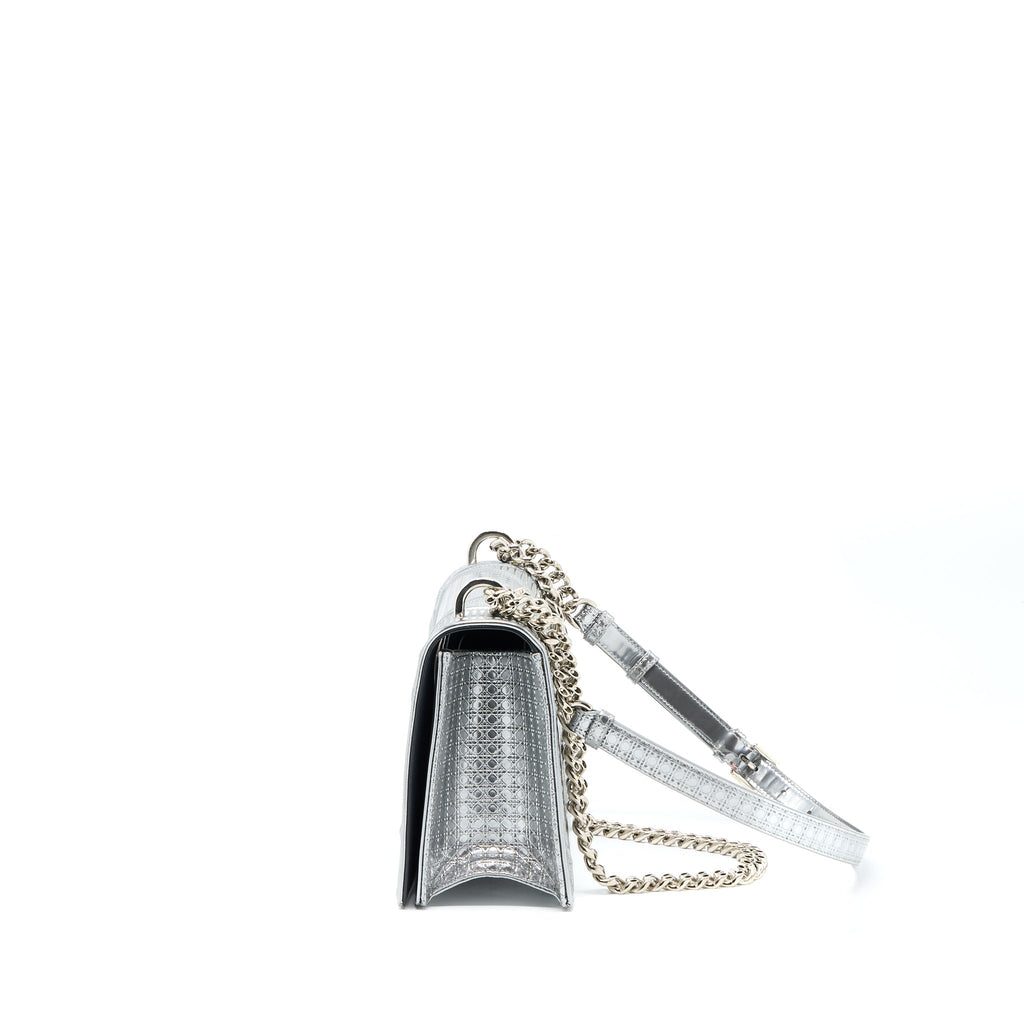 dior-medium-diorma-bag-in-metallic-silver-shw
