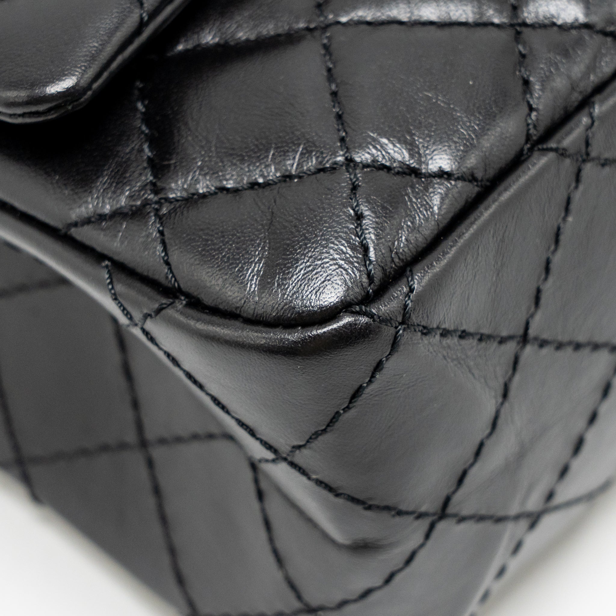 chanel-small-2-55-reissue-flap-bag-aged-calfskin-black-ghw-3
