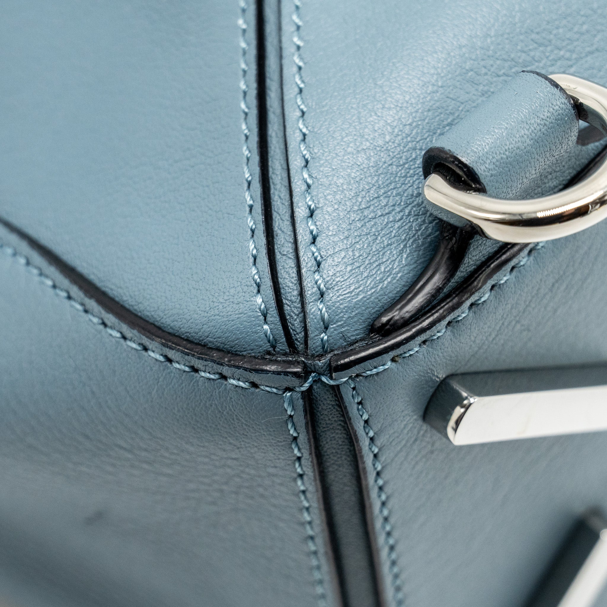 loewe-small-puzzle-bag-calfskin-light-blue-shw