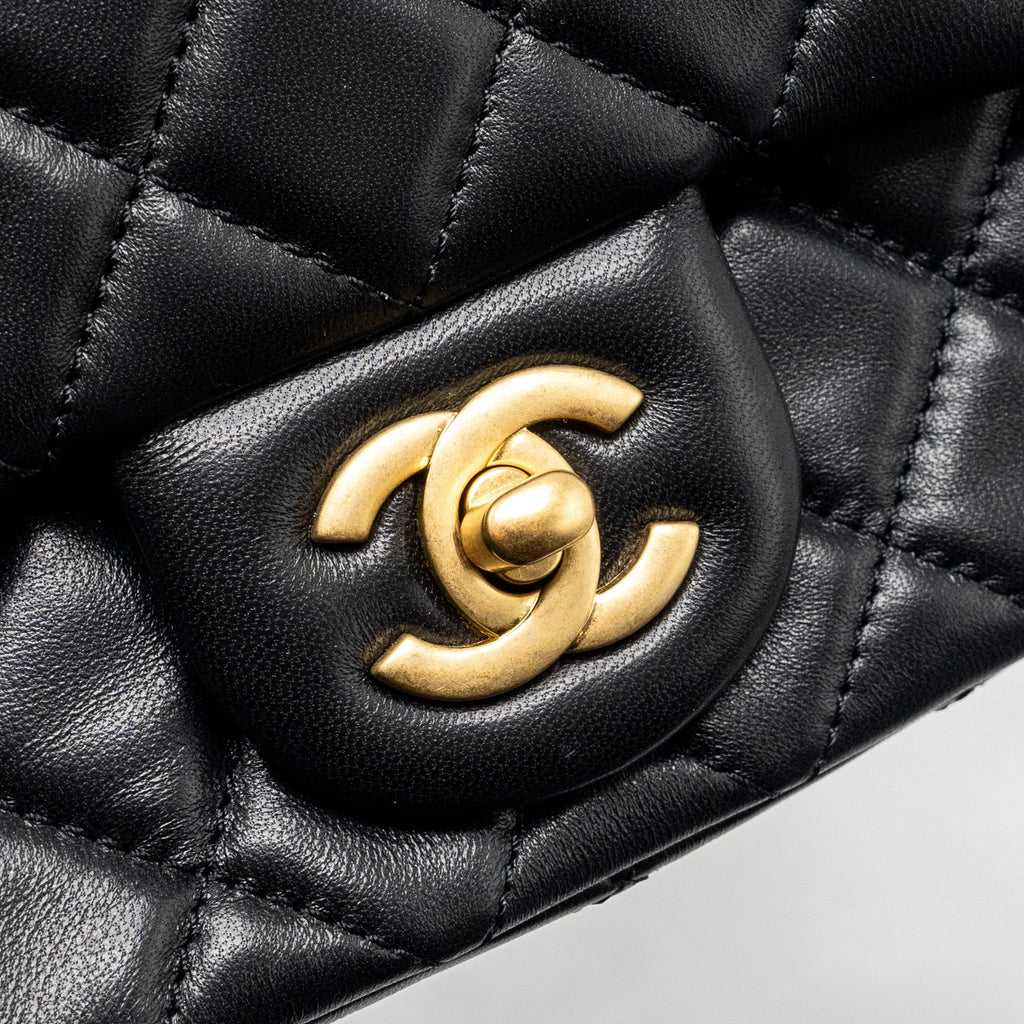 chanel-pearl-crush-mini-square-flap-bag-black