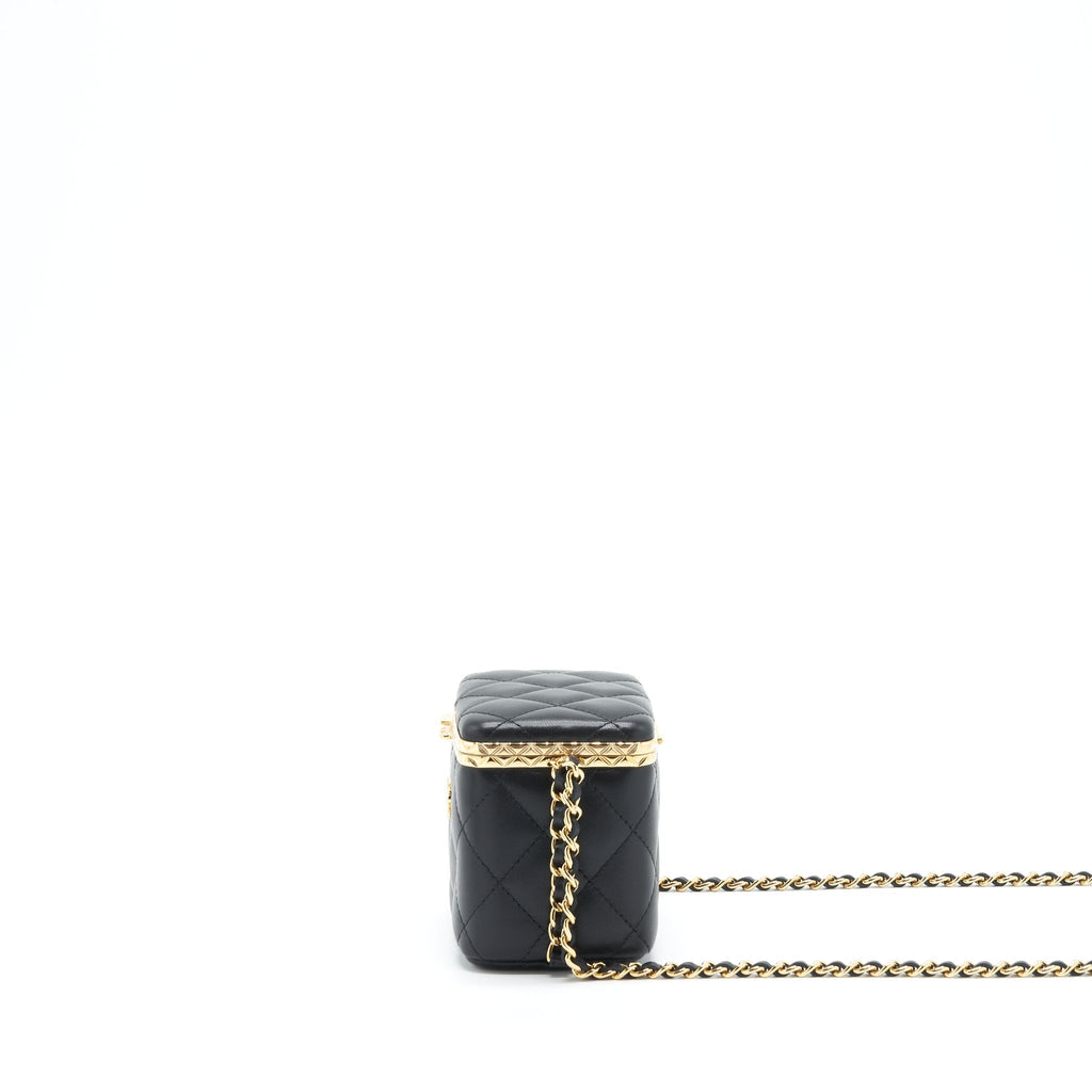 chanel-22s-small-clic-flap-vanity-with-chain-lambskin-black-lghw