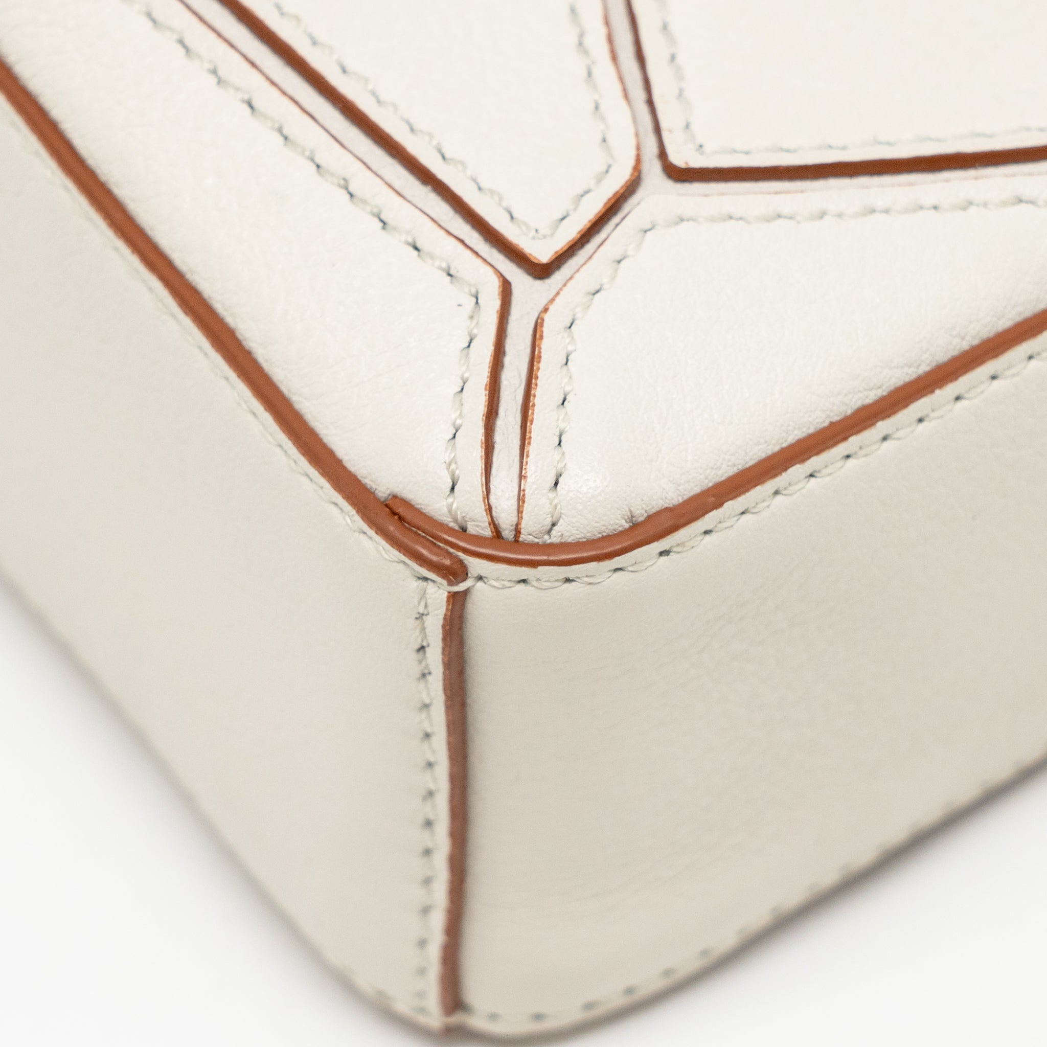 loewe-nano-puzzle-bag-calfskin-white-shw