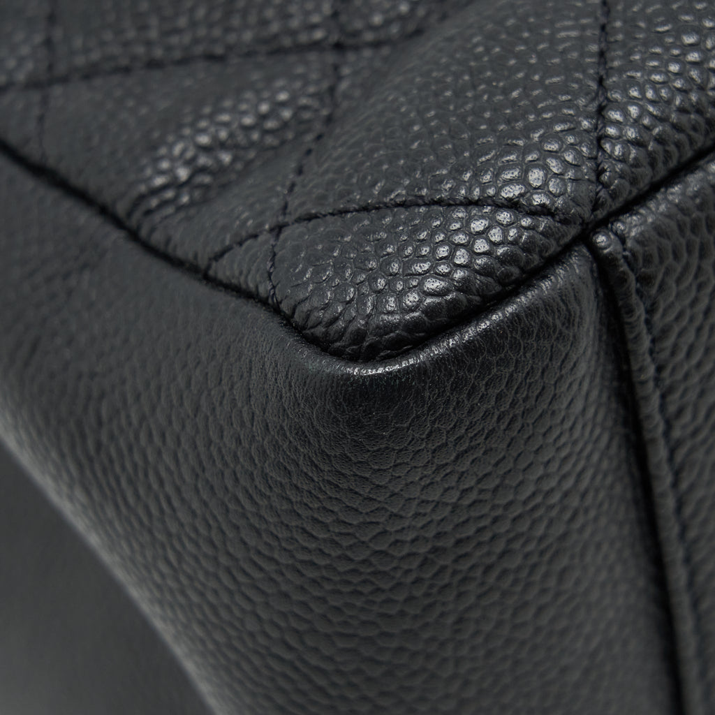 chanel-grand-shopping-bag