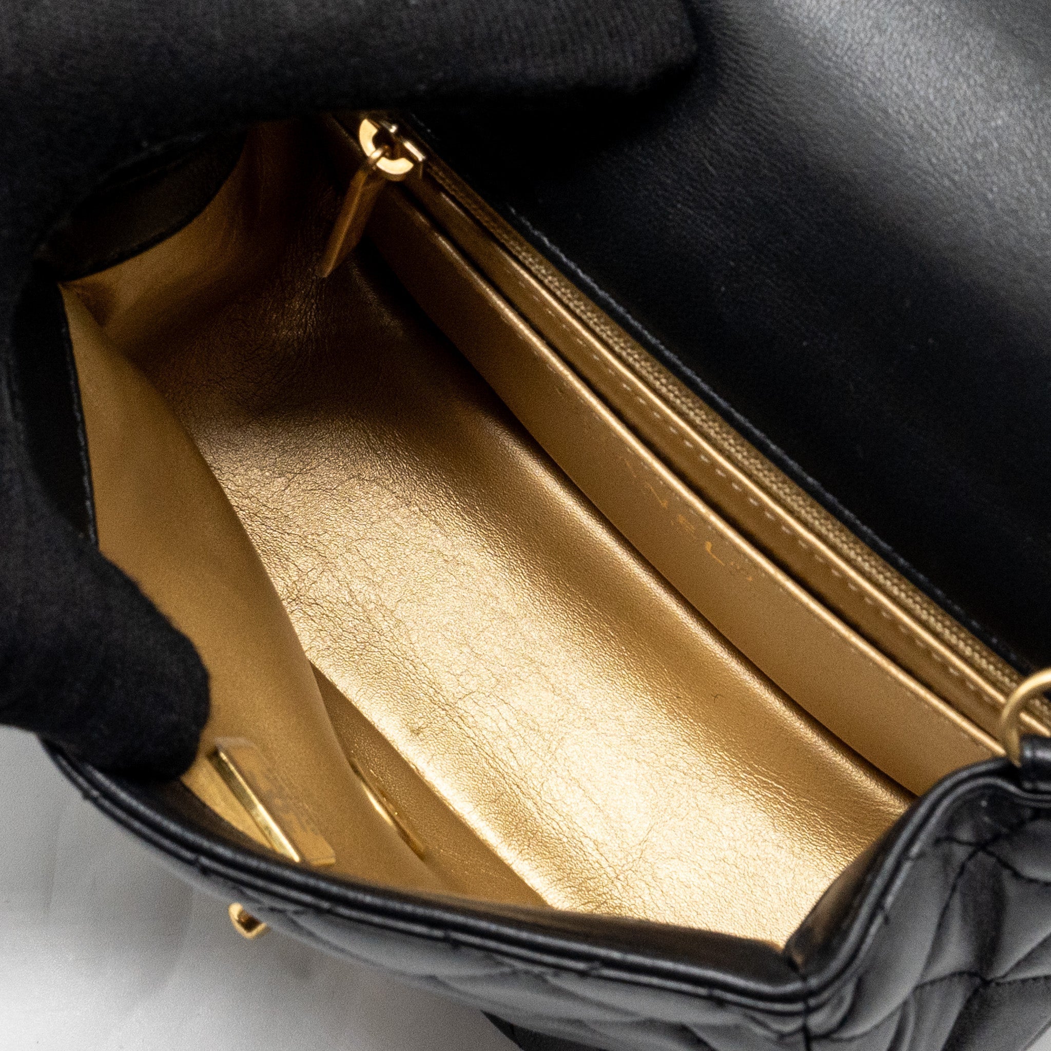 chanel-pearl-crush-mini-square-flap-bag-black