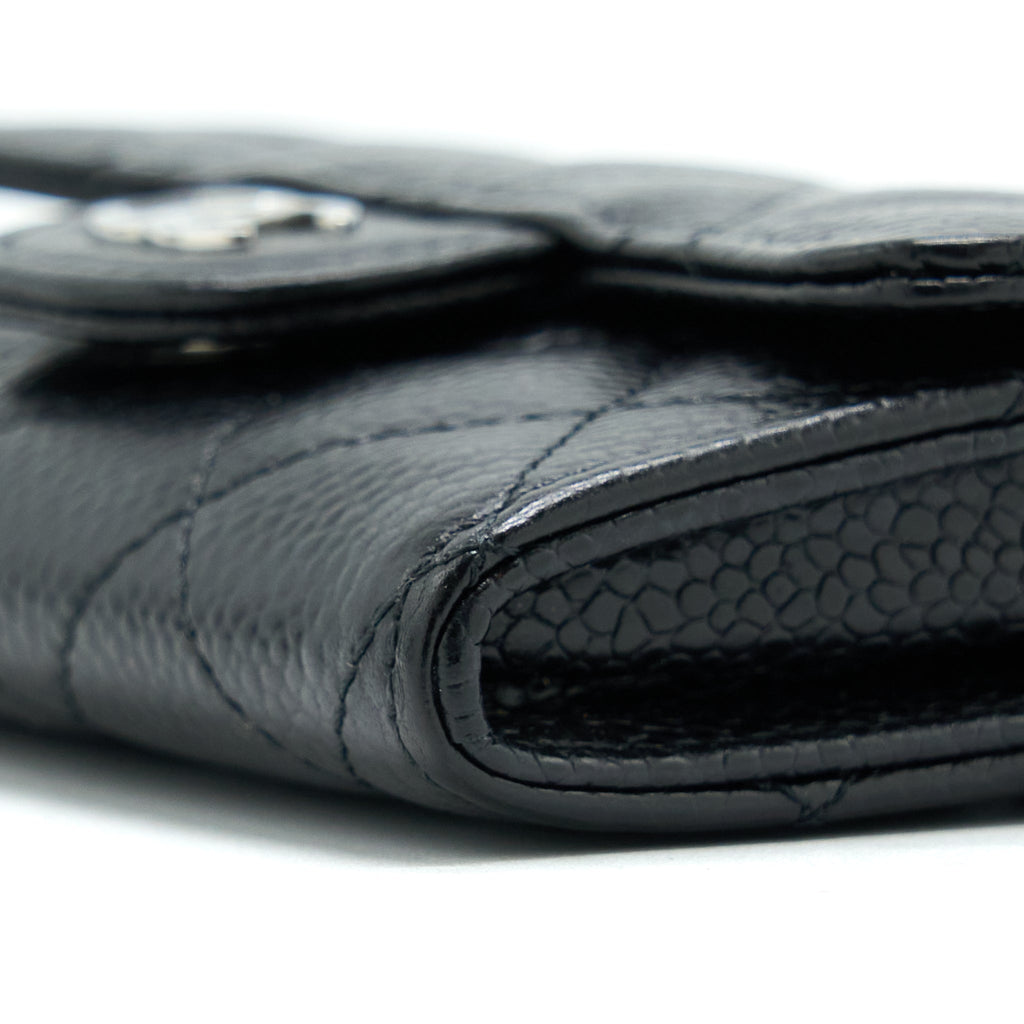 chanel-classic-flap-card-holder-caviar-black-shw-3