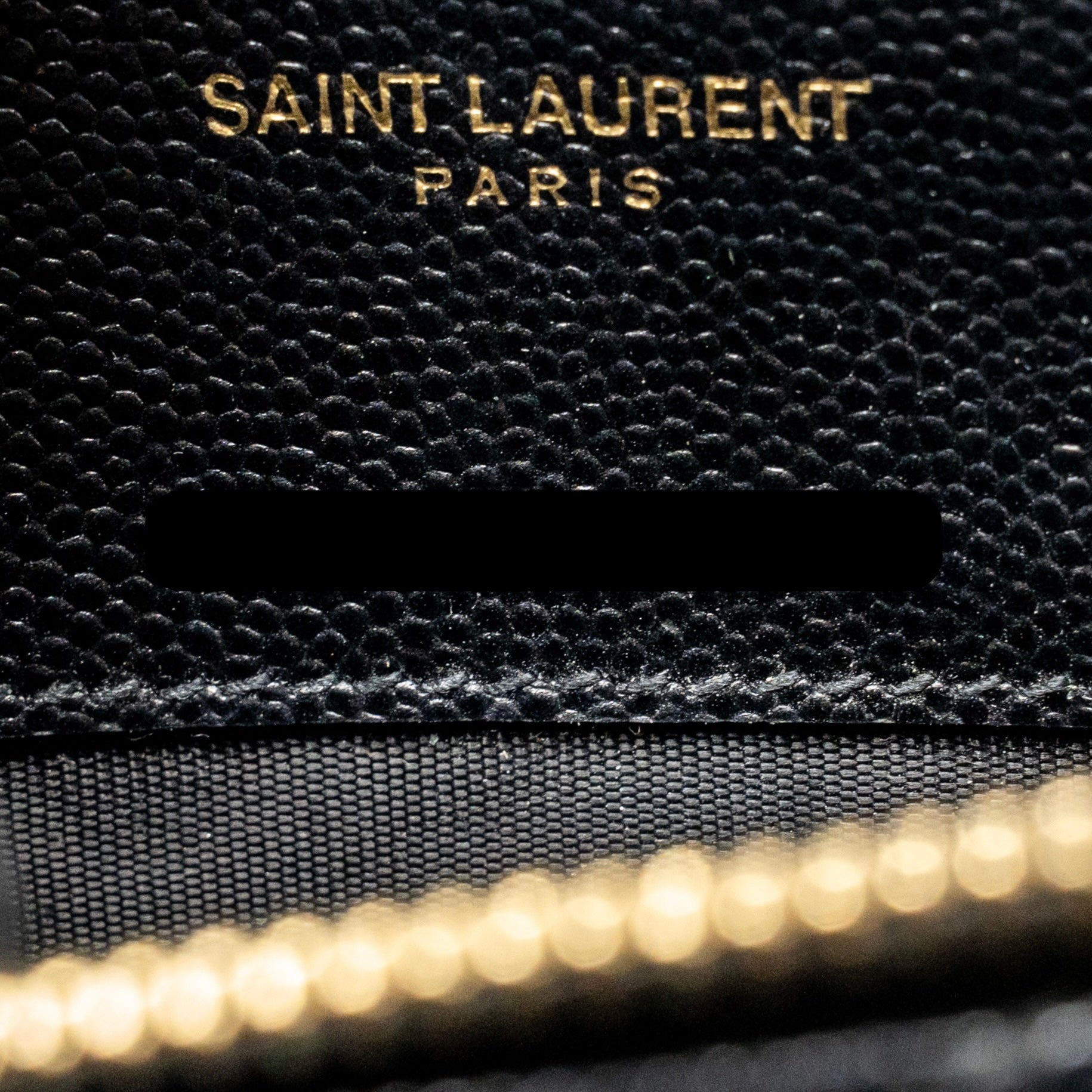 saint-laurent-ysl-envelope-chain-wallet-grained-calfskin-black-ghw